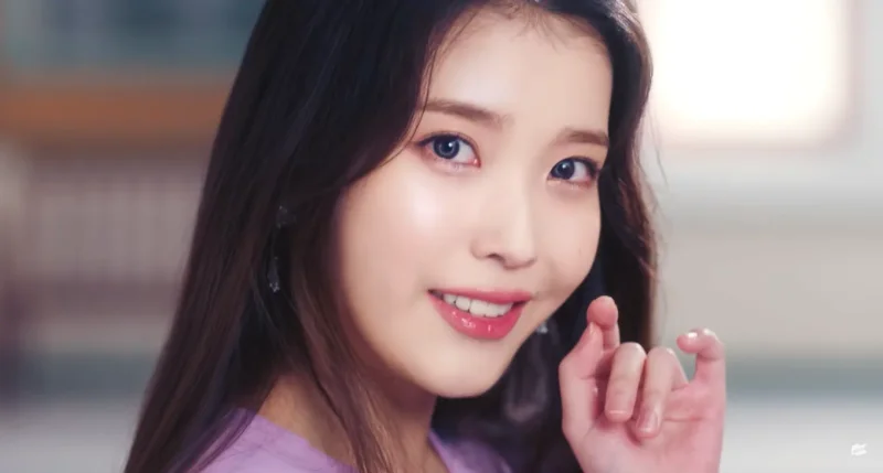 IU Confesses To Having Hearing Issues At Concert | kpopping