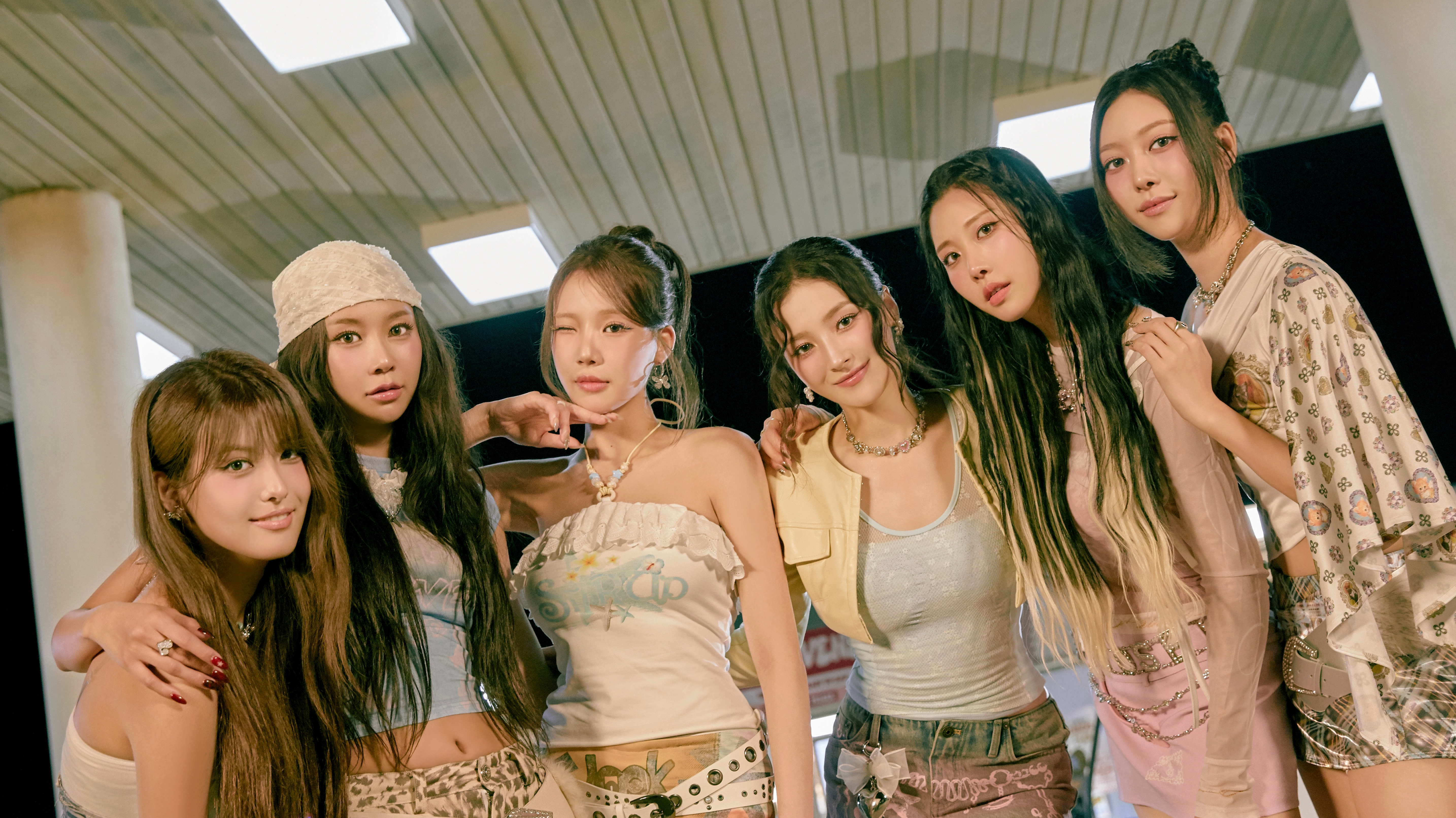 MOMOLAND (모모랜드) — K-pop Group Profile | kpopping