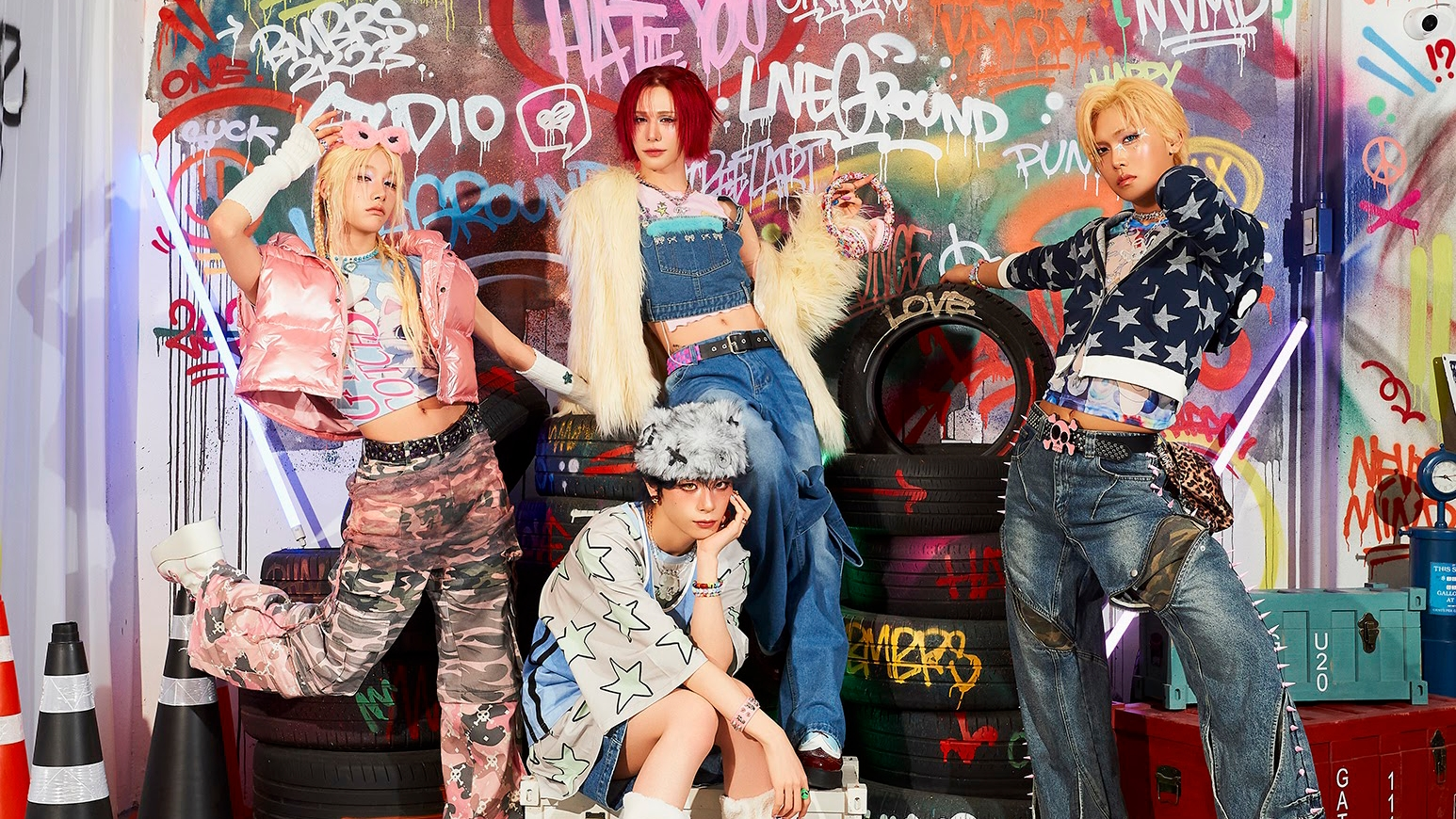 XLOV (엑스러브) — K-pop Group Profile | kpopping