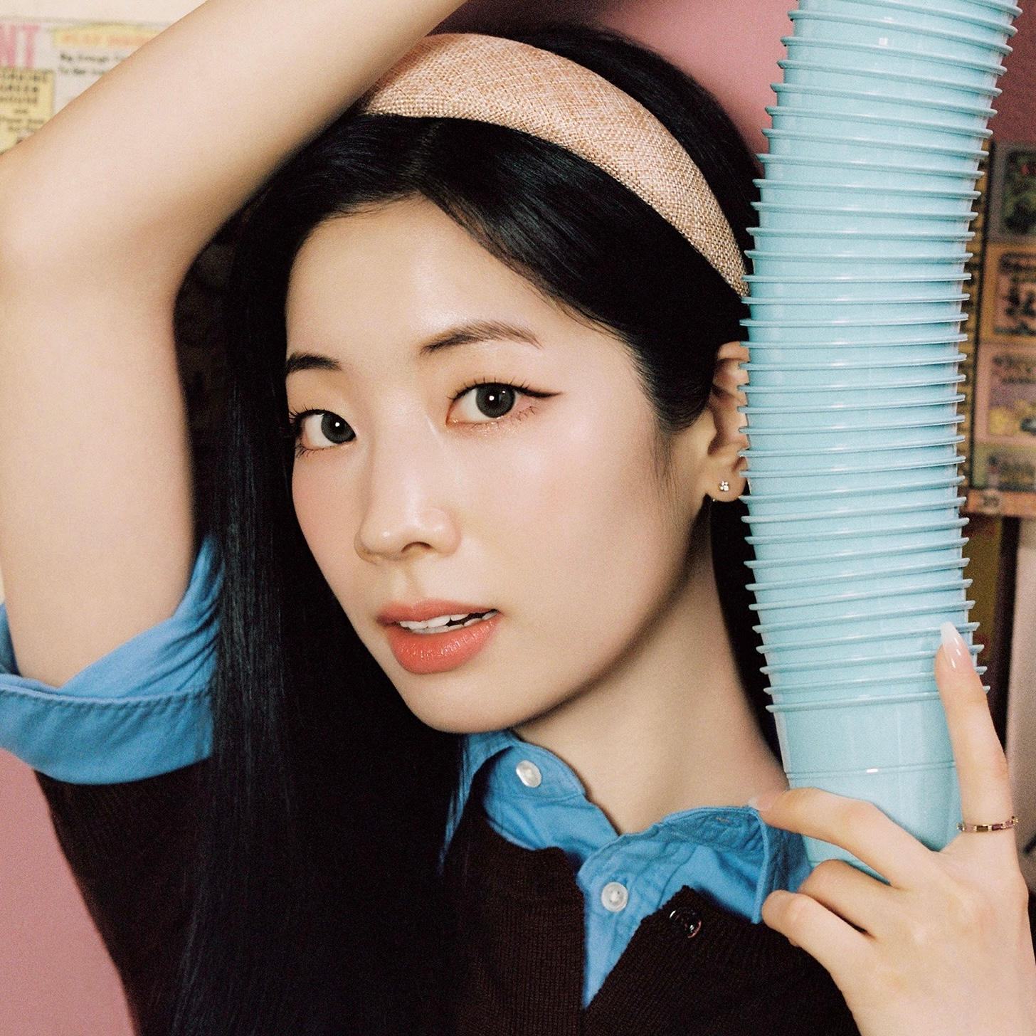 Hayun (STRAW) — K-pop Idol Profile | kpopping