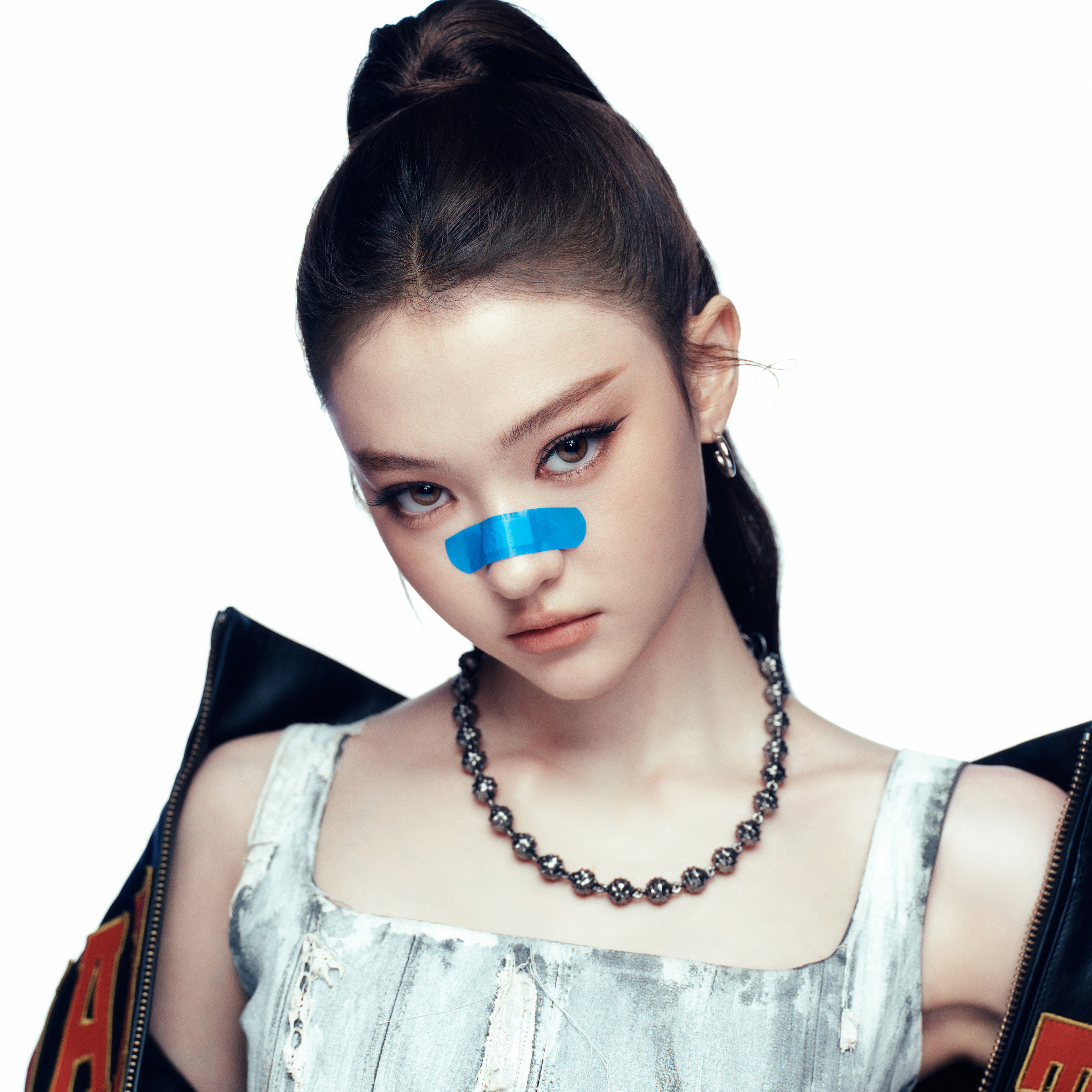 Ella (MEOVV) profile, age, MBTI & facts | kpopping