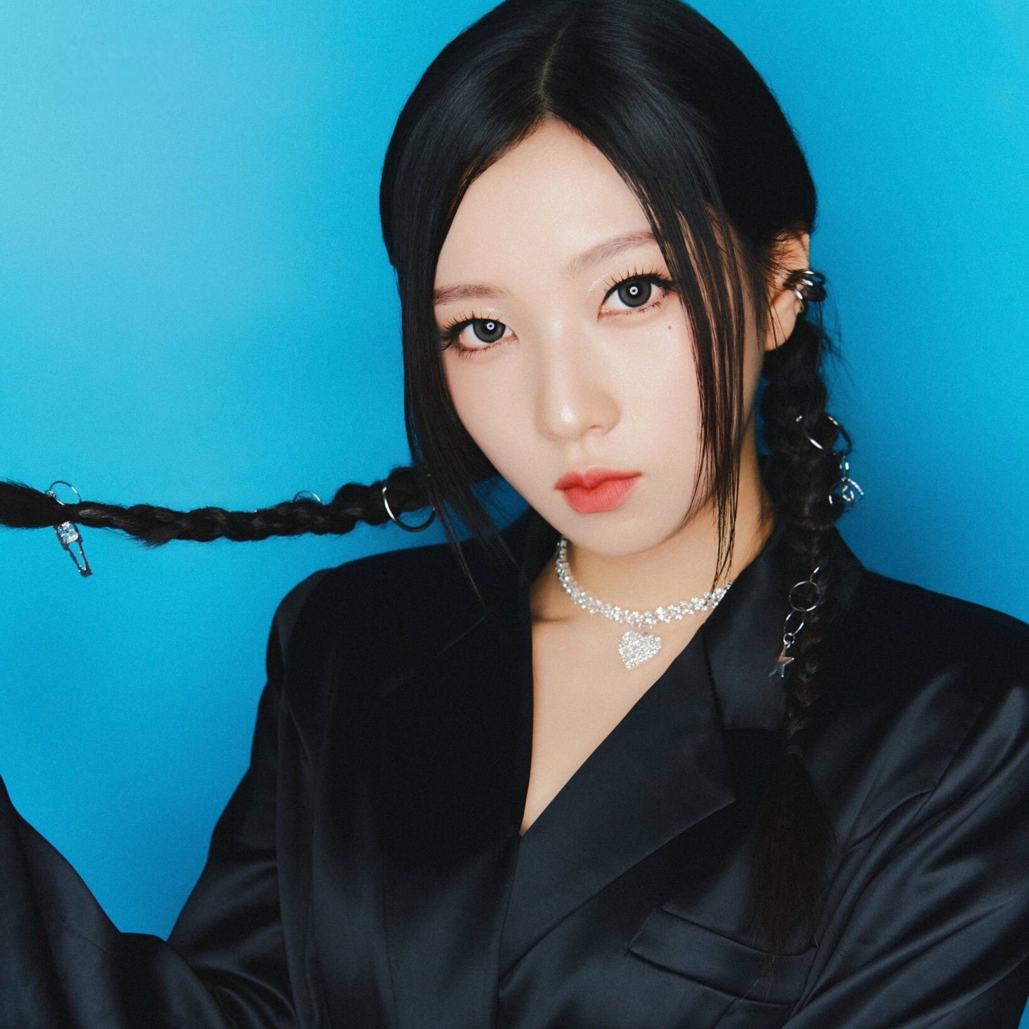 HIPPOPPRINCESS トレカ ハナビ Hanabi — K-pop Idol Profile | kpopping