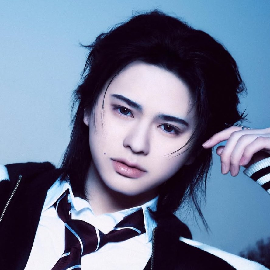 Jin (INI) — K-pop Idol Profile | kpopping