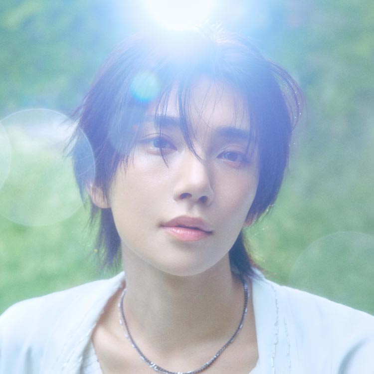 Joshuaさん専用　2口 Joshua X Audemars Piguet for ESQUIRE Japan 2026 June Cover | kpopping