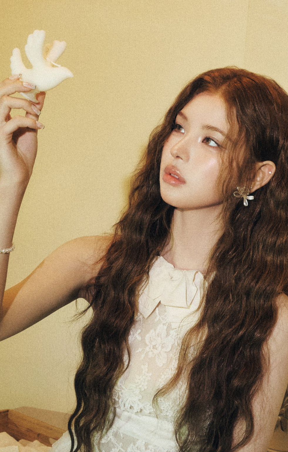 Mai (izna) — K-pop Idol Profile | kpopping