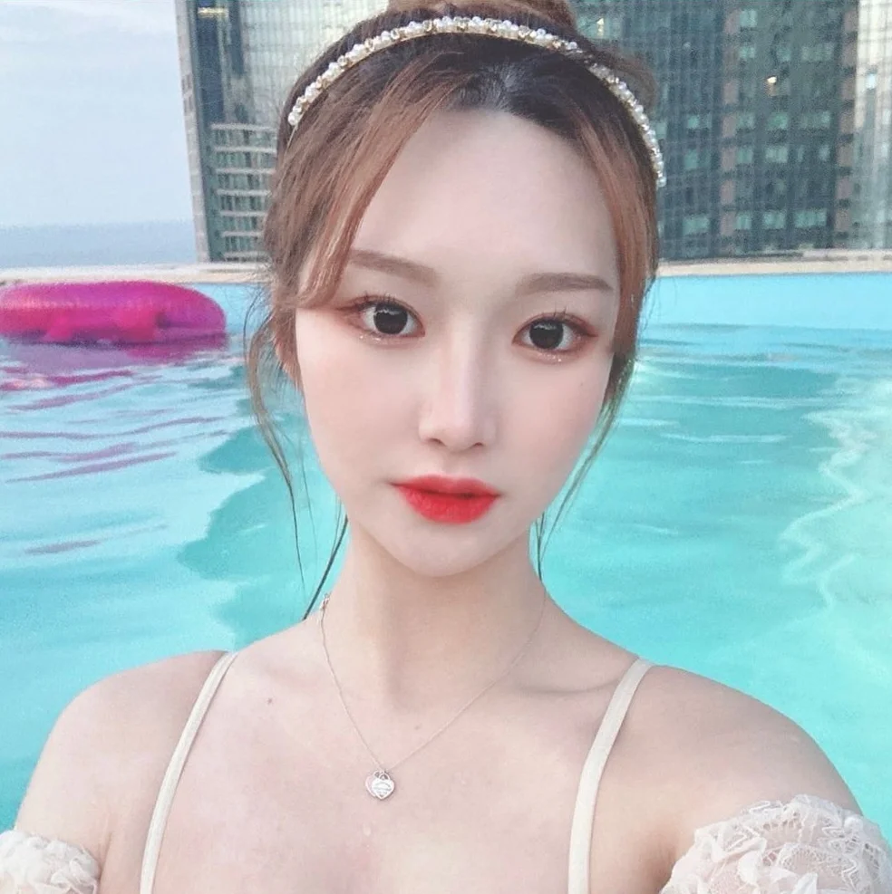 Moon (Blue Fox) — K-pop Idol Profile | kpopping