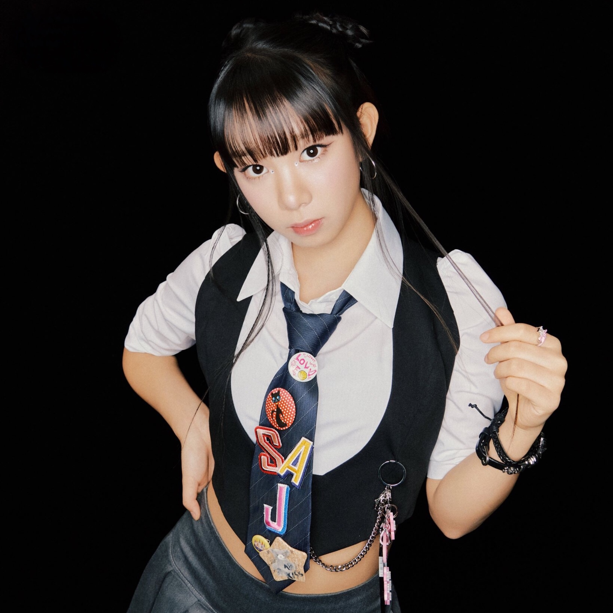 Sea Enom Sea — Profile, Age 15, Height, Birthday & Facts (2026) | kpopping