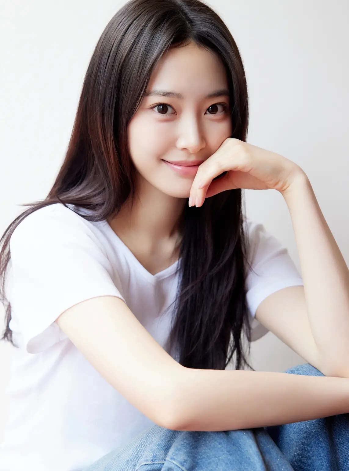 Zoa (Weeekly) — K-pop Idol Profile | kpopping