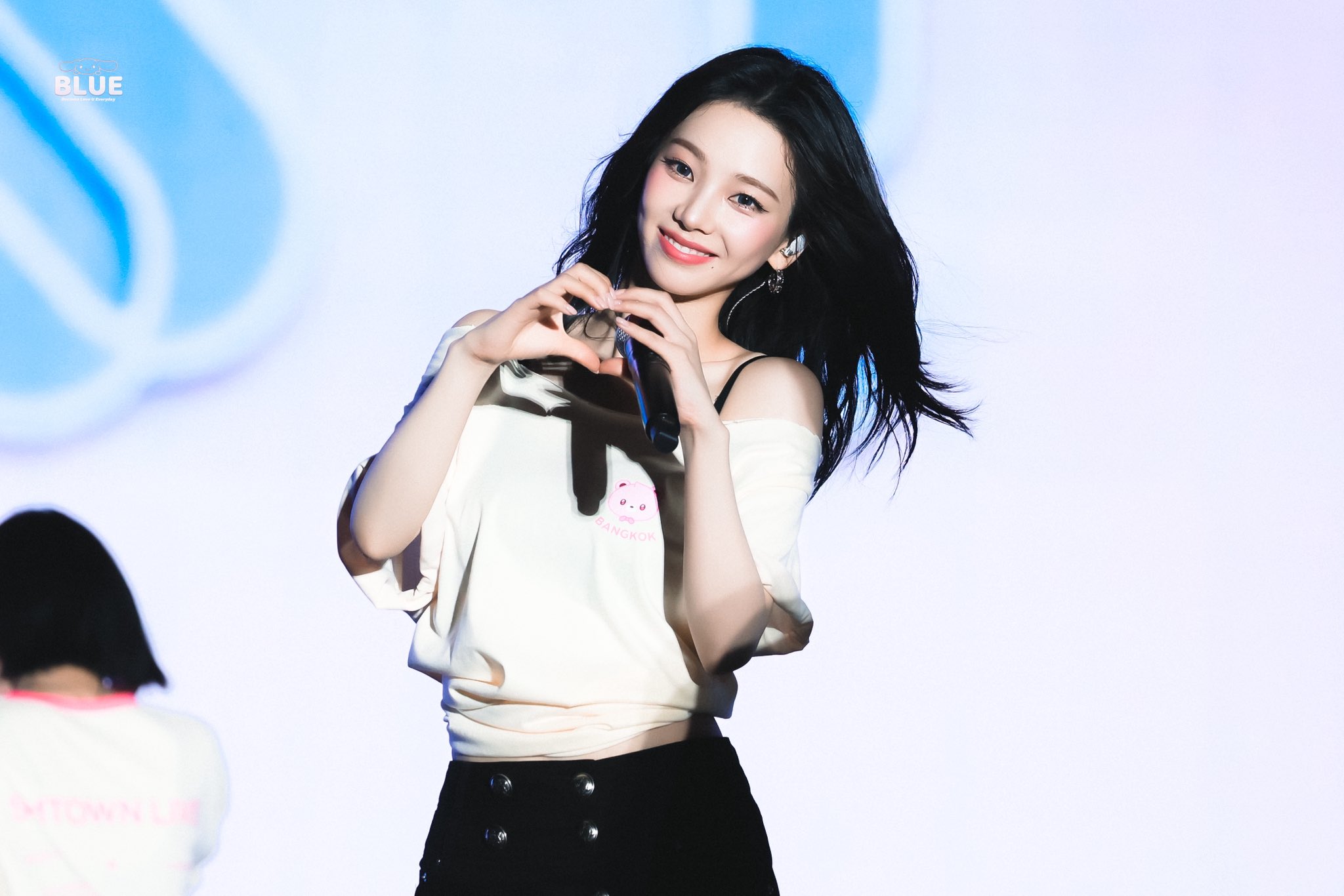 Karina — 260214 Karina at SMTown Live in Bangkok D1 HQ Photos