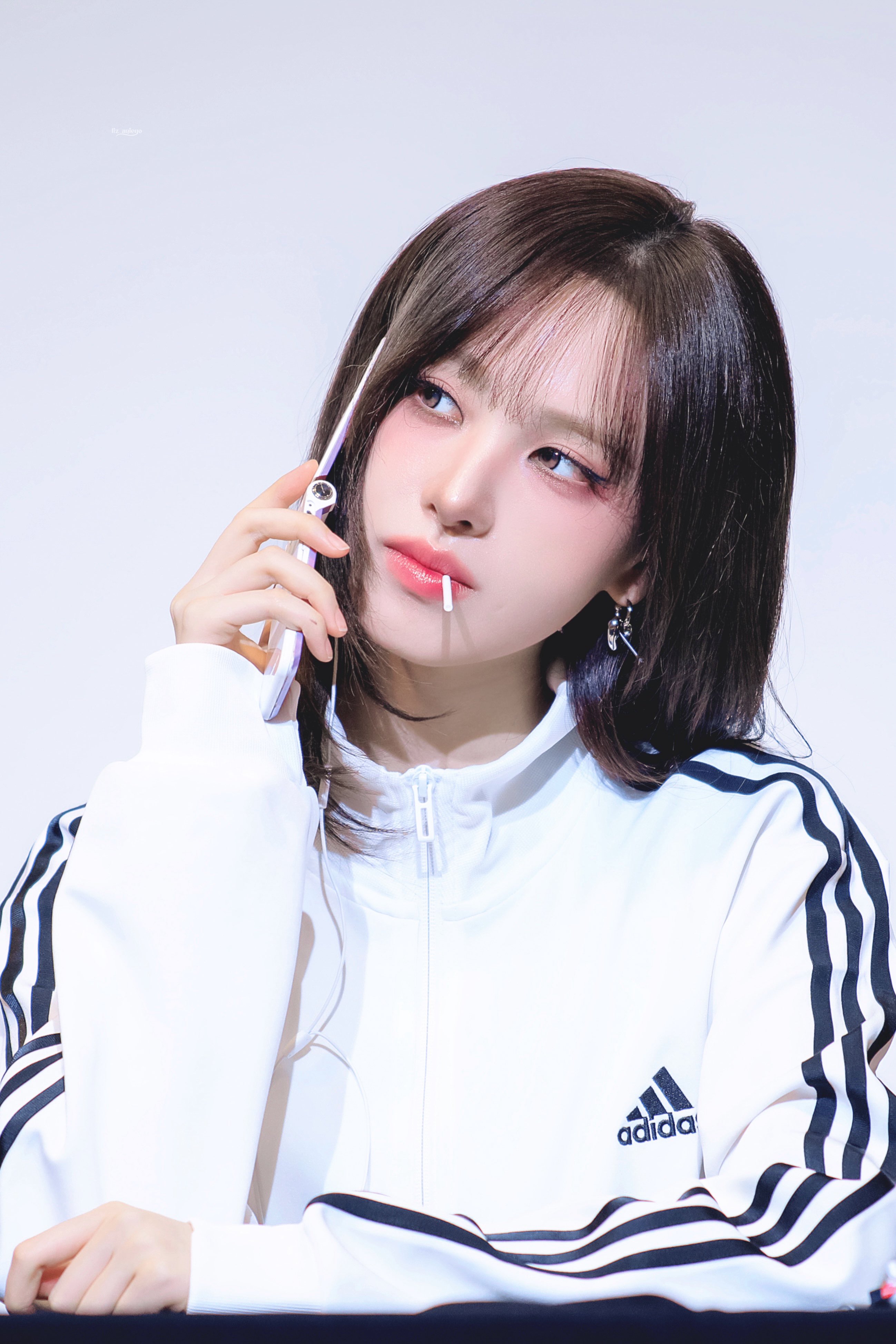 Liz — 260228 Liz at MUSICKOREA Fansign Event HQ Photos | kpopping