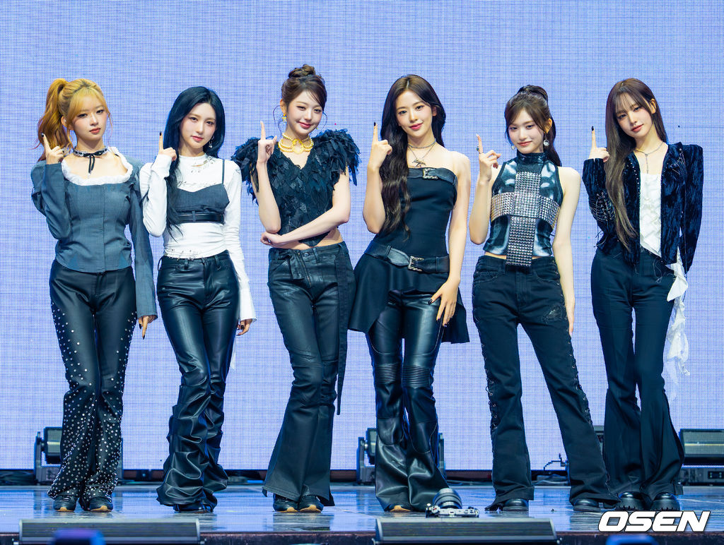 IVE — 260223 IVE at REVIVE+ Comeback Showcase HQ Photos