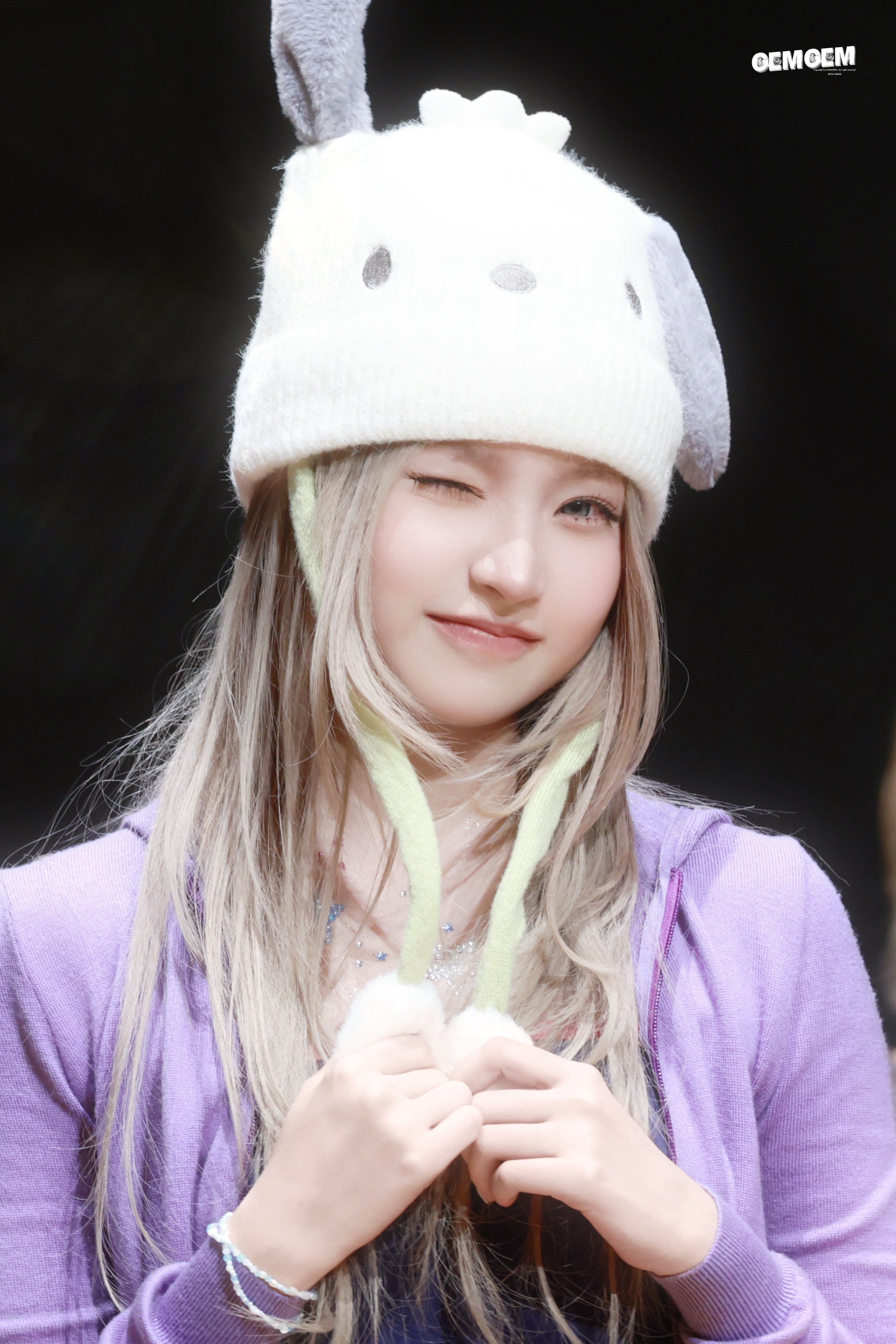 260308 Haum at WithMuu Fansign Event — HQ K-pop Photos | kpopping