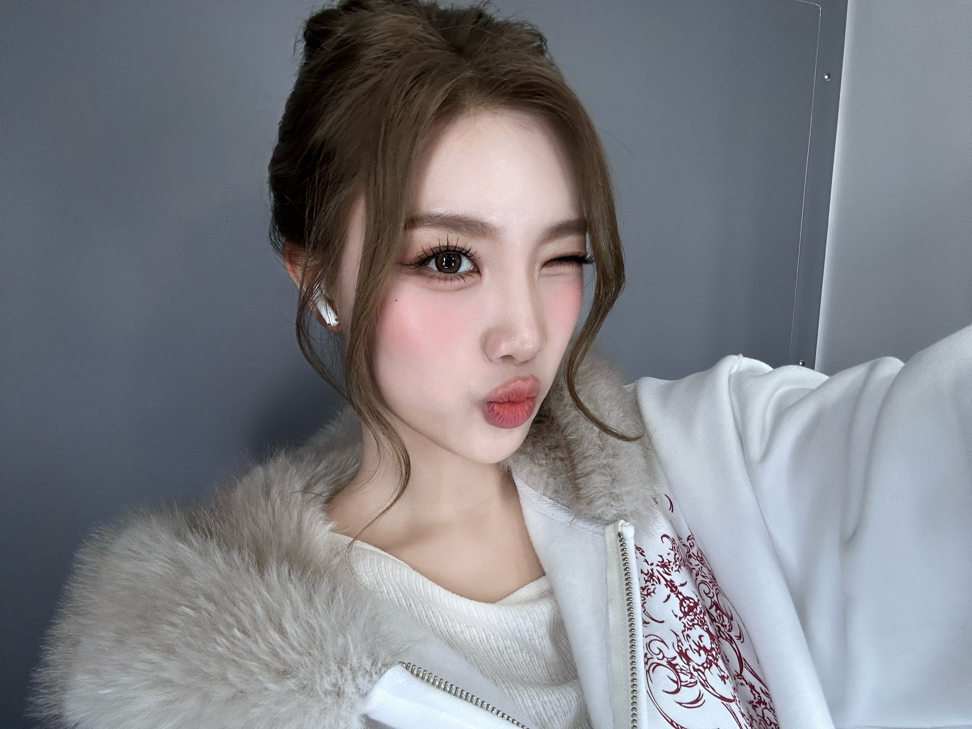 260323 tripleS SNS Update - Sullin — HQ K-pop Photos