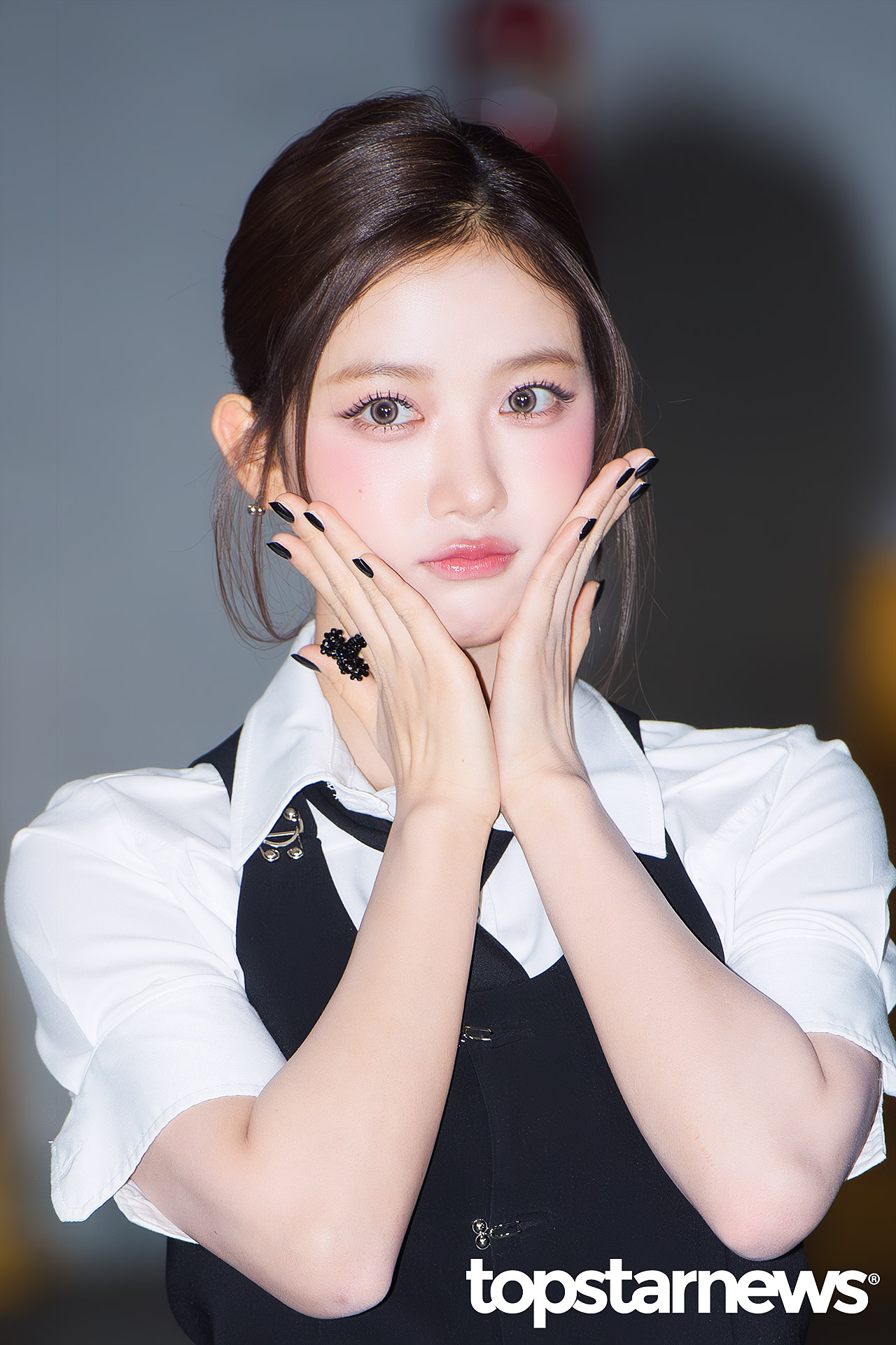 Kumi — 260430 Kumi at 2026 Brand Customer Loyalty Awards HQ Photos