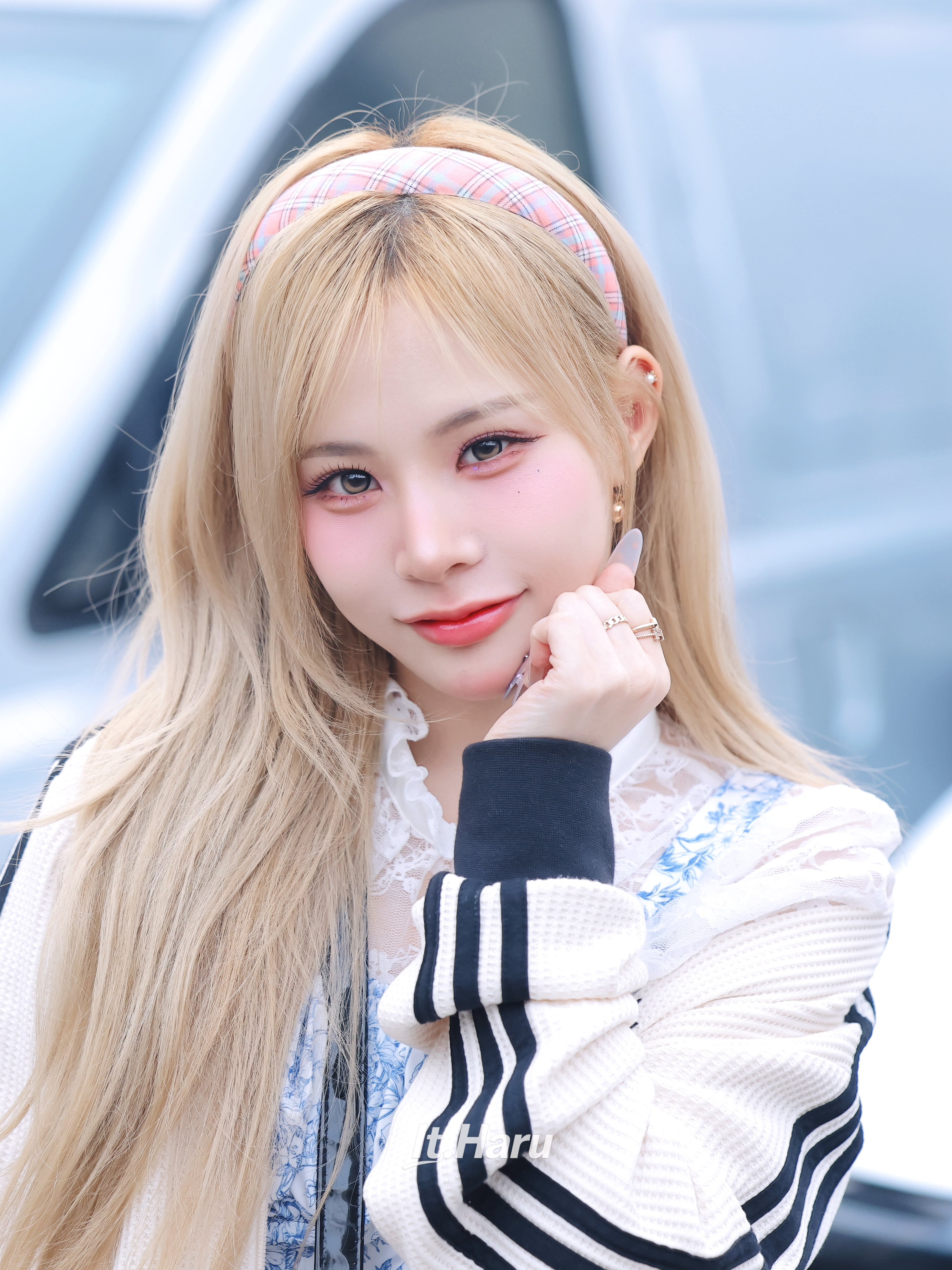 Haru — 260329 Haru at Hongdae Busking HQ Photos
