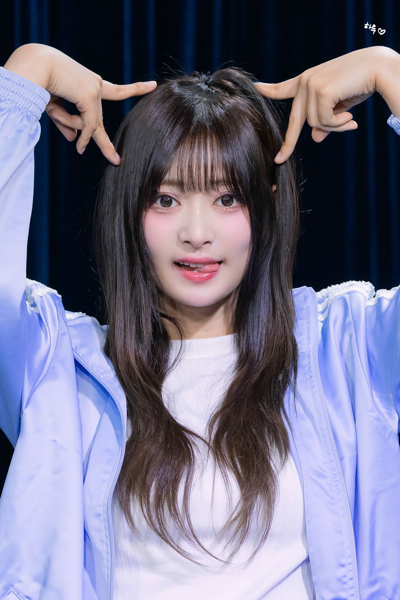 Semi — 260411 Semi at EVERLINE Fansign Event HQ Photos | kpopping