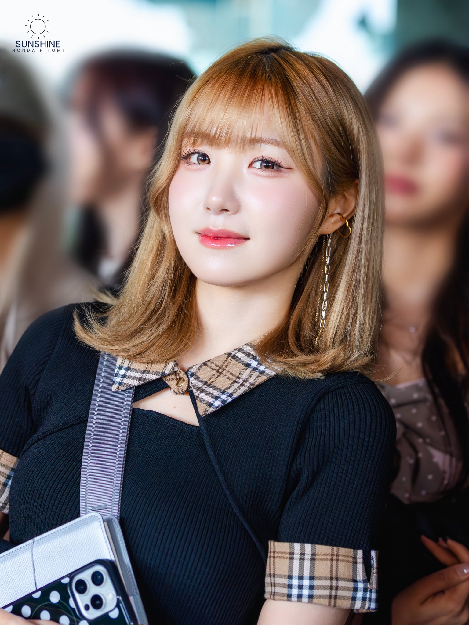 Hitomi — 250315 - SAY MY NAME Twitter Update with HITOMI HQ Photos
