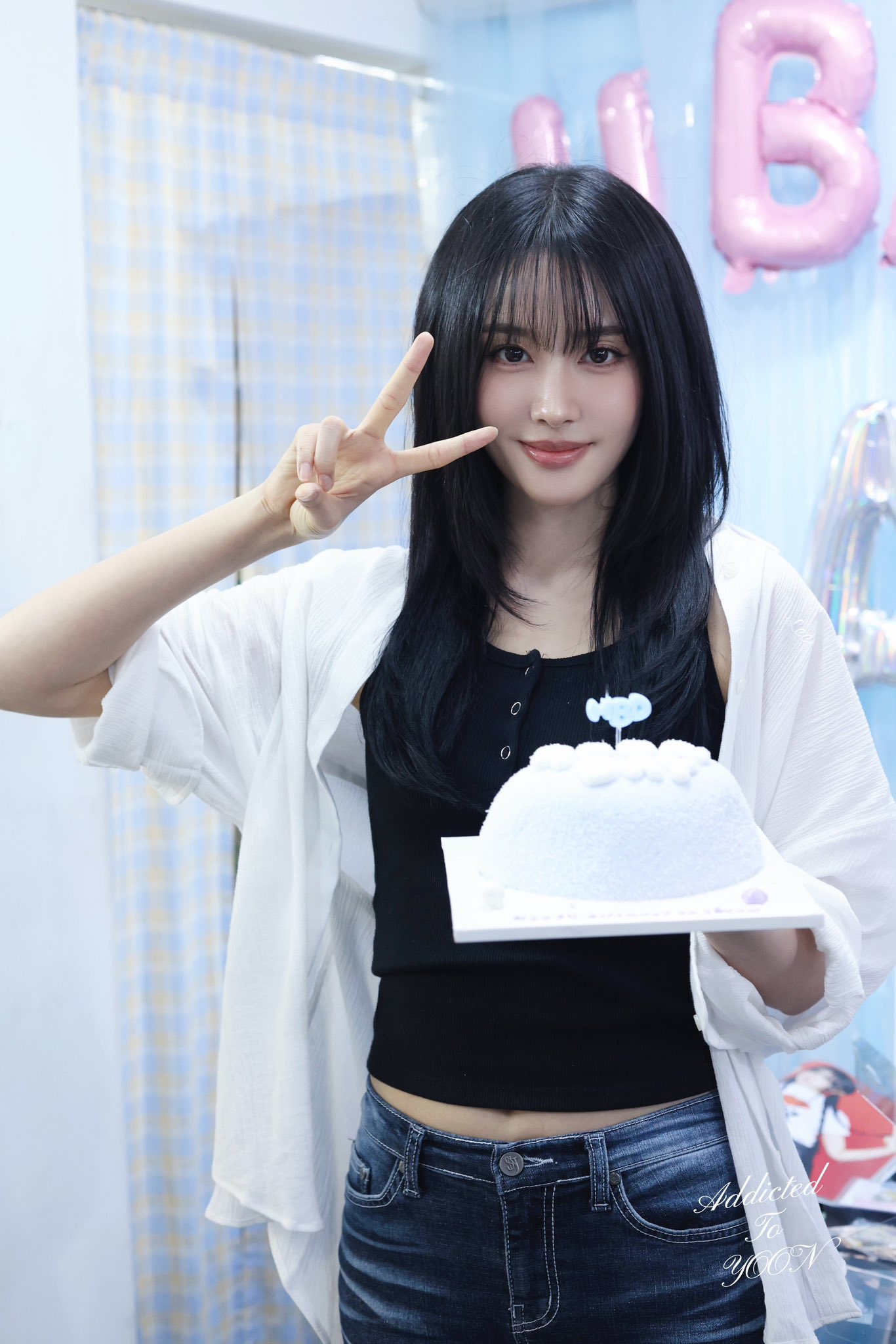 Yoon — 260413 Yoon at Birthday Cafe HQ Photos | kpopping