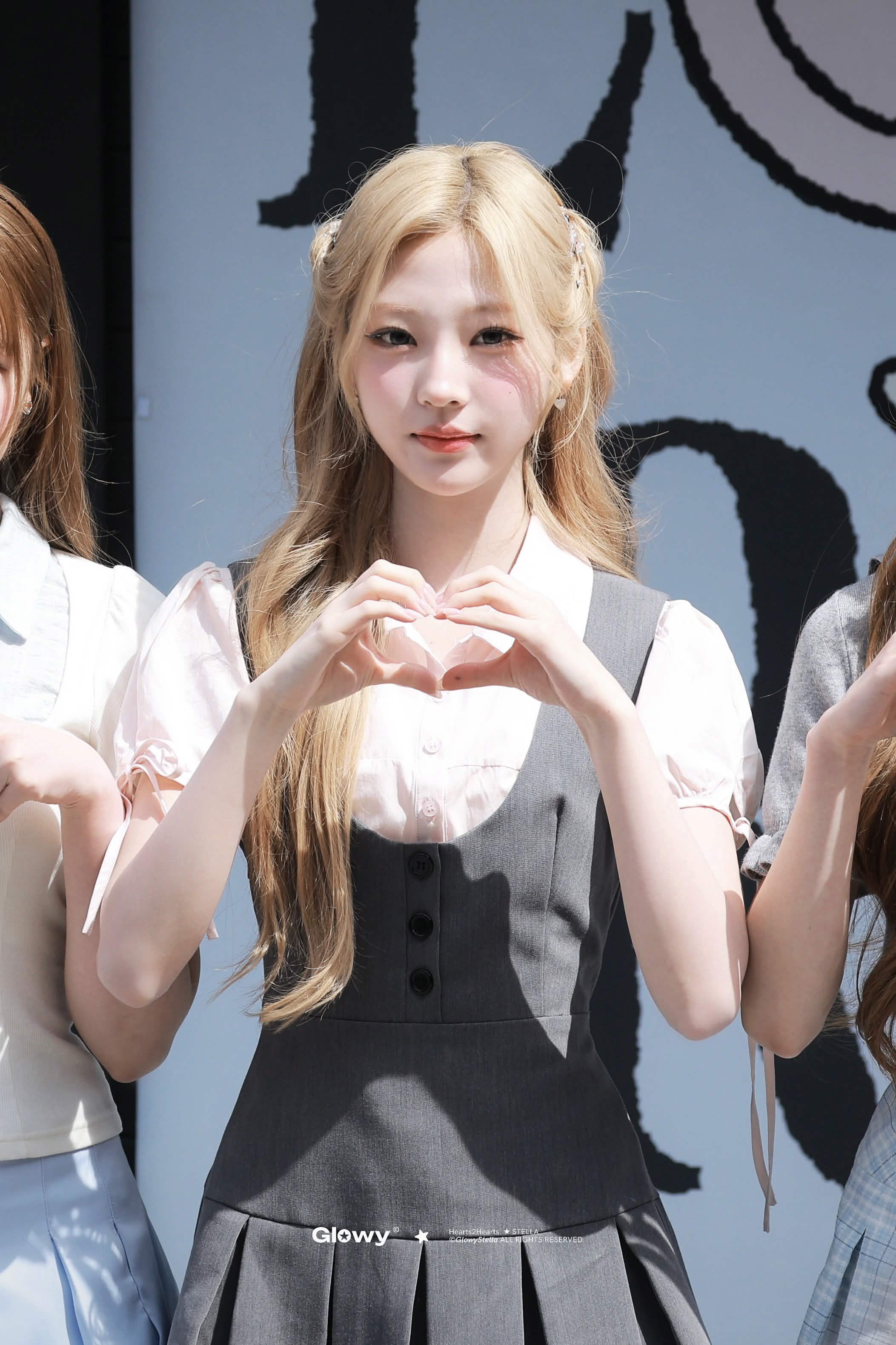 Stella — 250821 Stella at 2025 K-World Dream Awards HQ Photos