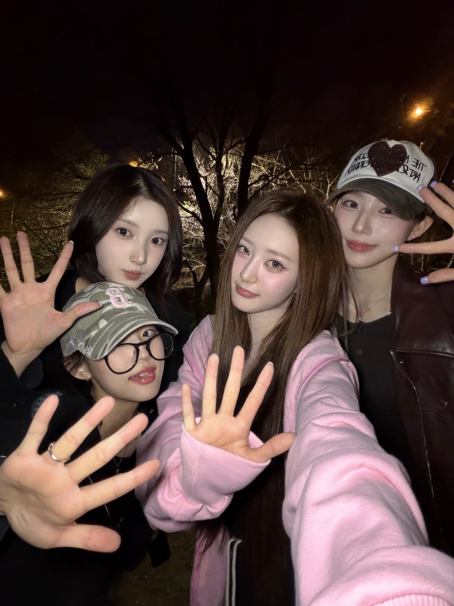 Yuki — 260420 H1-KEY Twitter Update - Hwiseo with Xinyu, Joonie