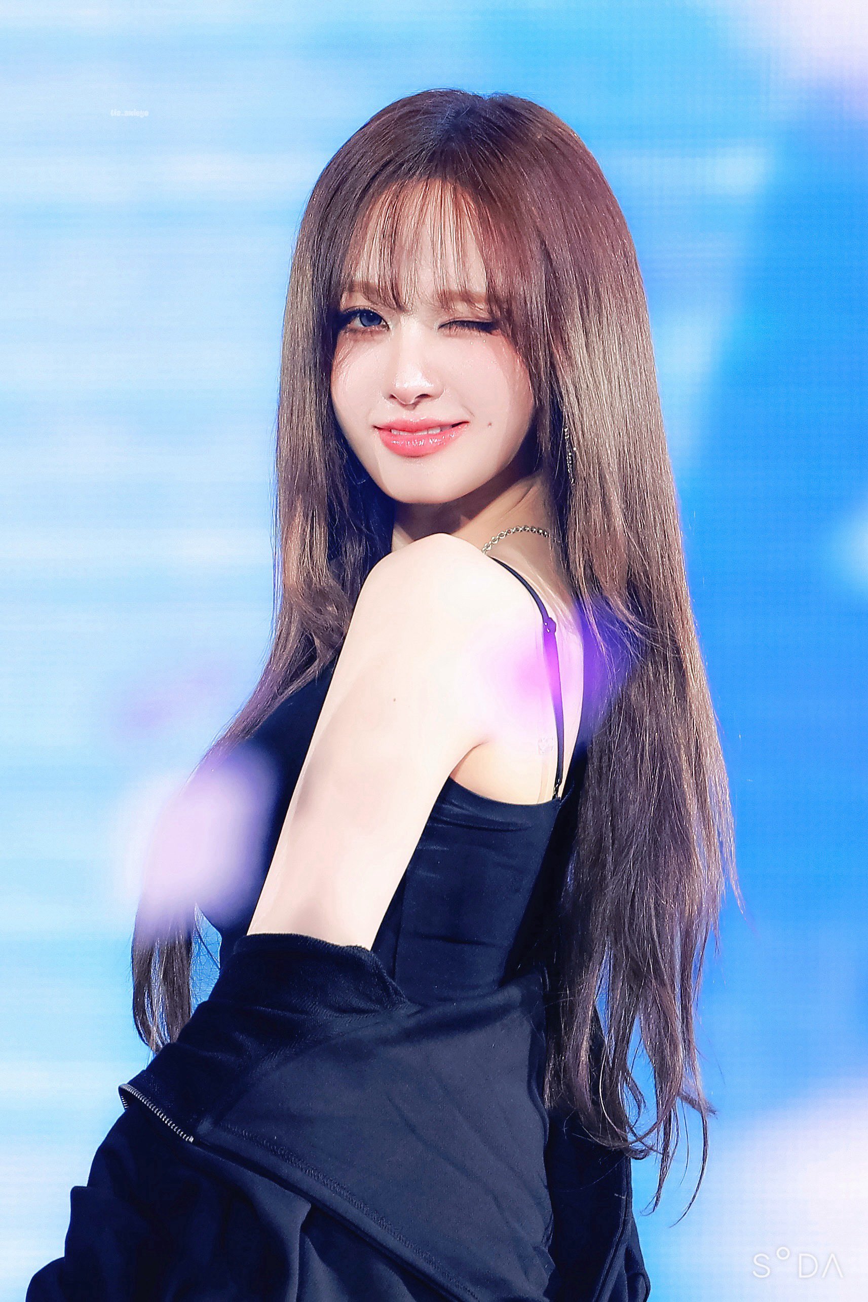 Liz — 260419 Liz at SHOW WHAT I AM WORLD TOUR in Osaka D2 HQ