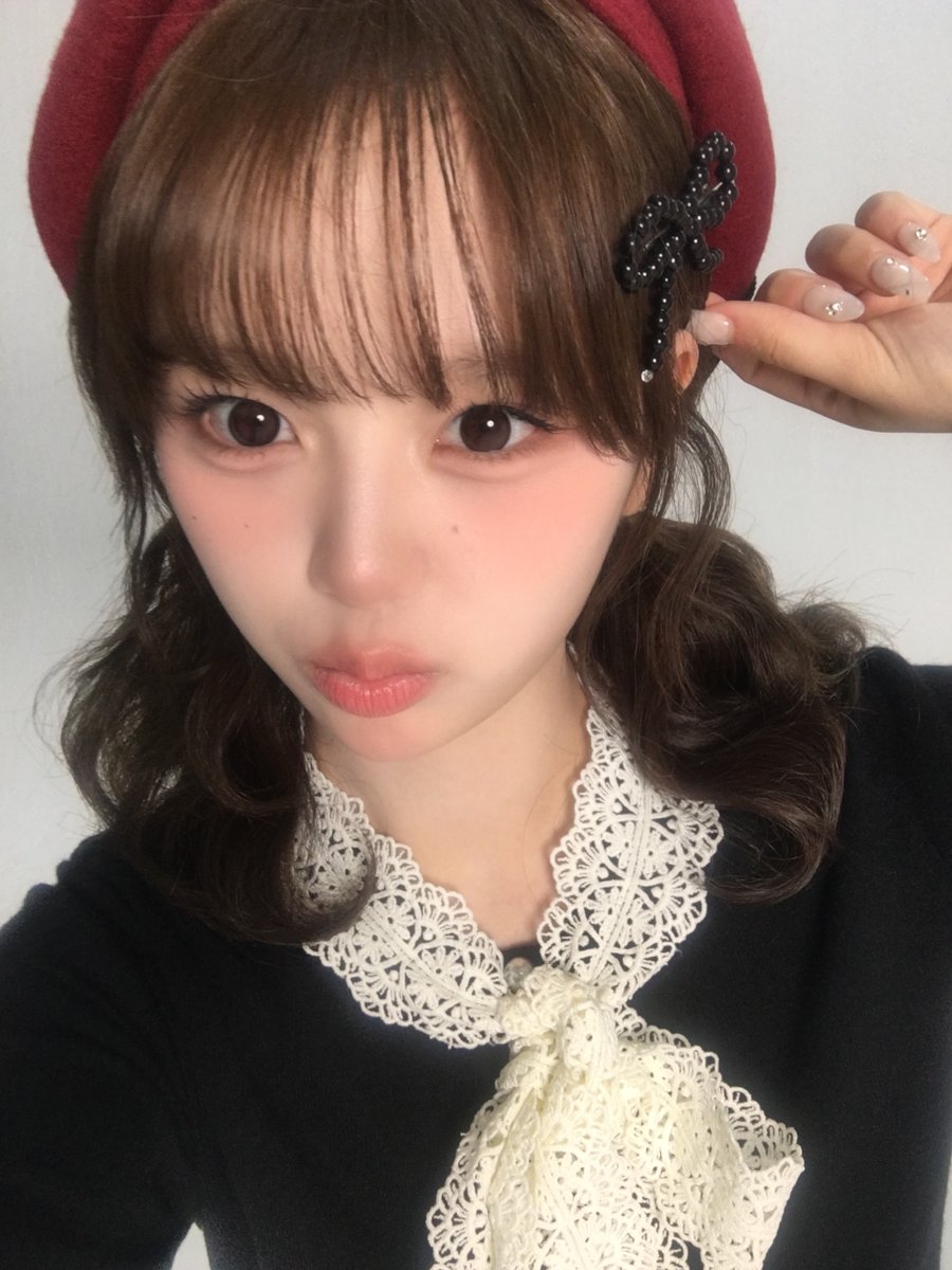 SeoAh — 260420 tripleS SNS Update - SeoAh HQ Photos