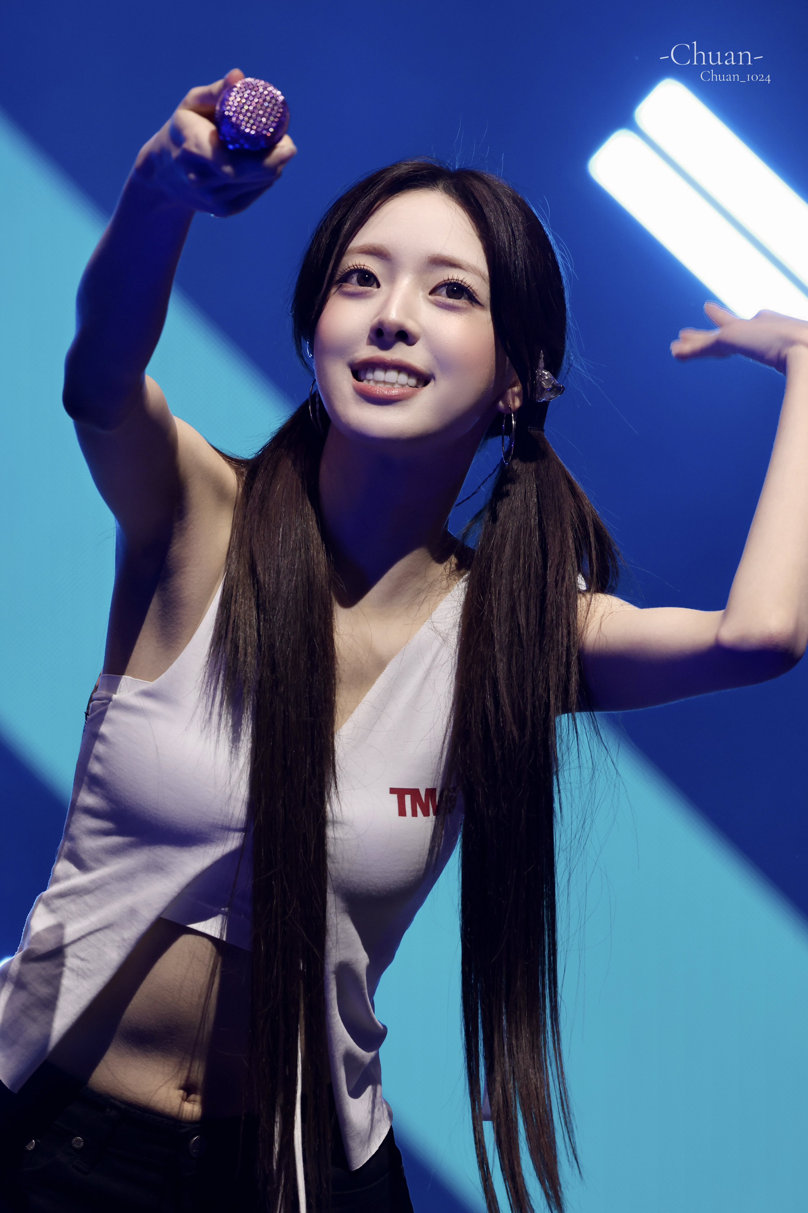 Yuna — 260419 Yuna at ITZY World Tour “TUNNEL VISION” in Sydney D1