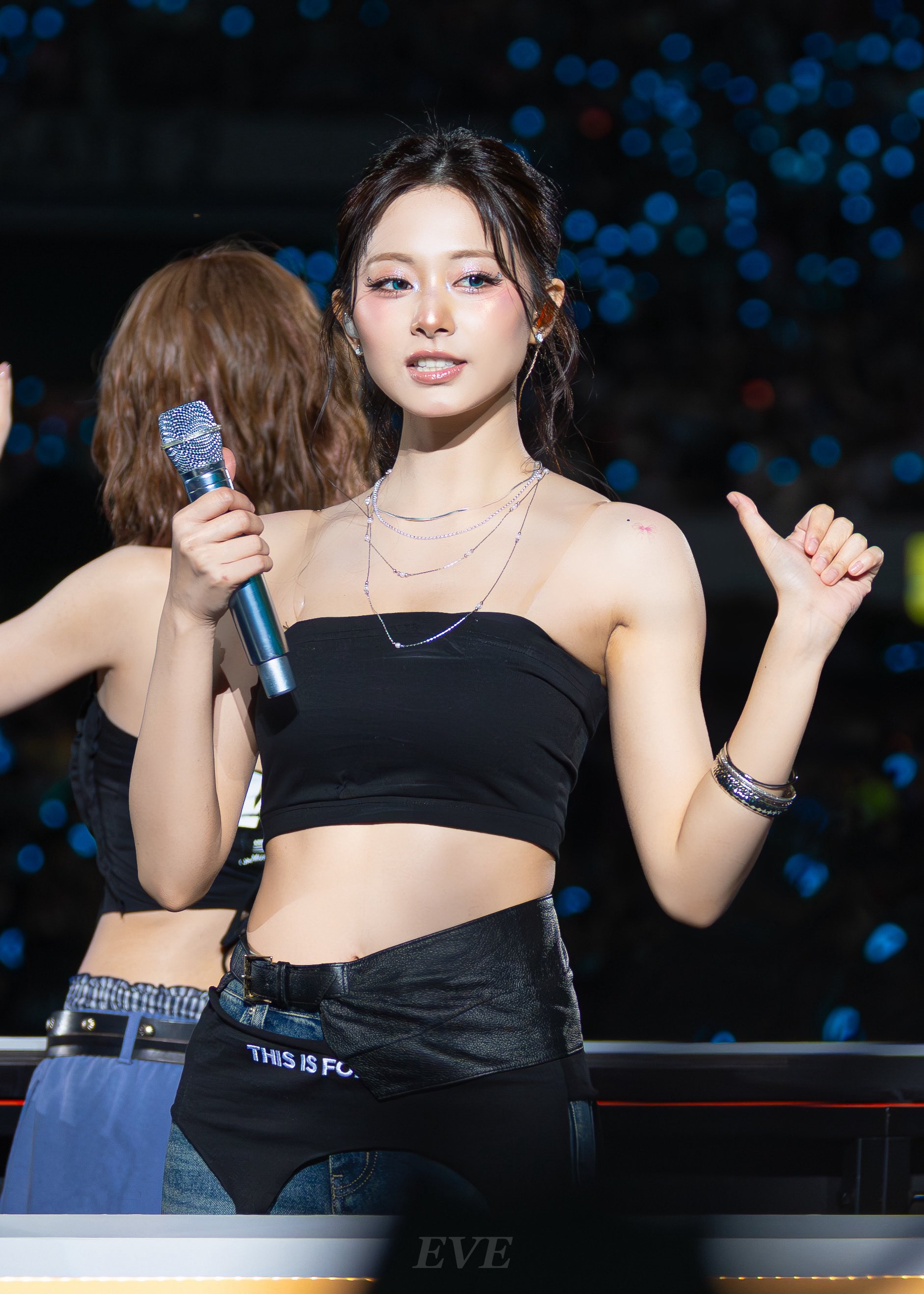 Tzuyu — 260426 Tzuyu at “THIS IS FOR” World Tour in Tokyo D2 HQ