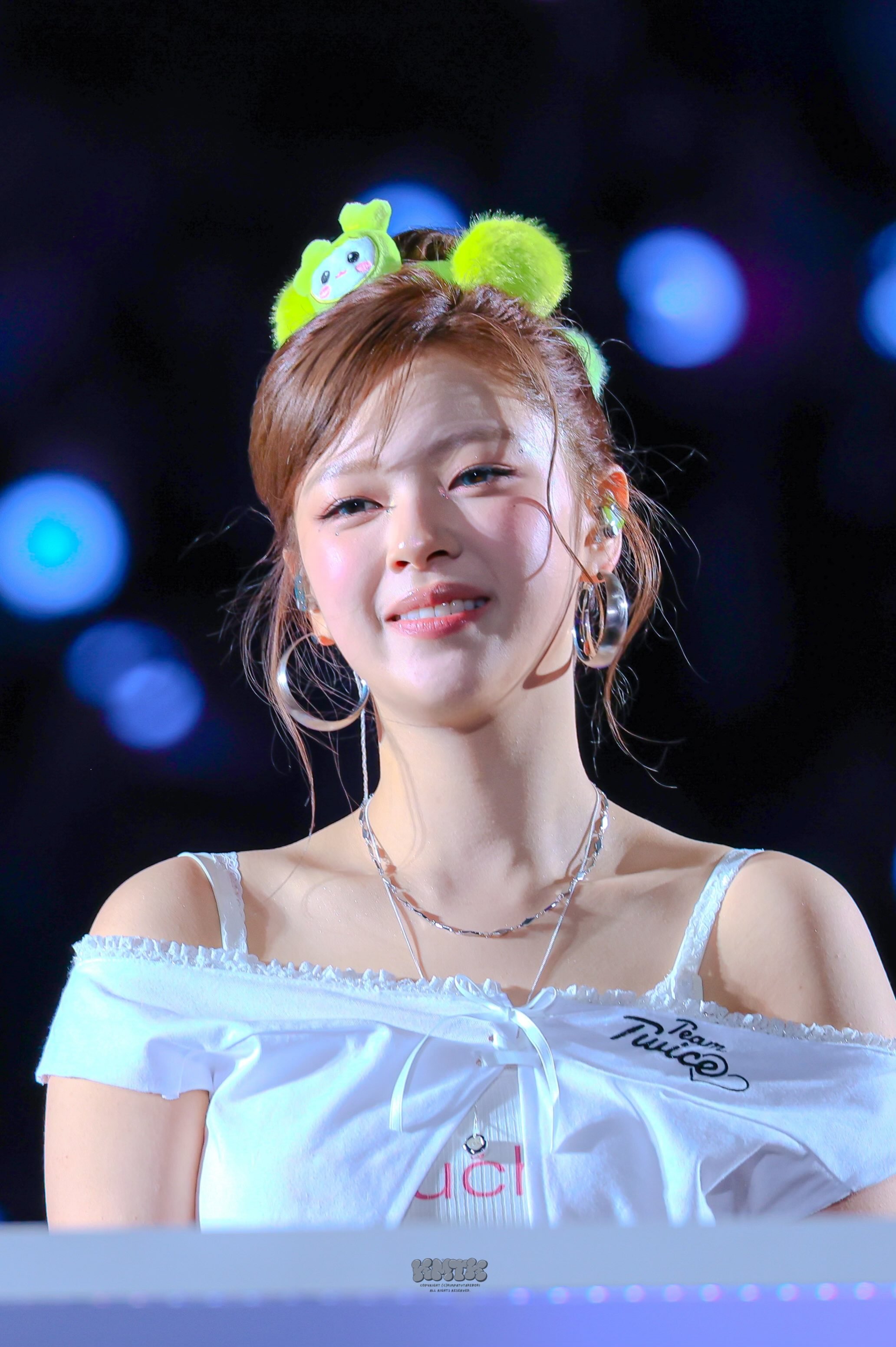 Jeongyeon — 230319 TWICE Jeongyeon - 'SET ME FREE' at Inkigayo HQ