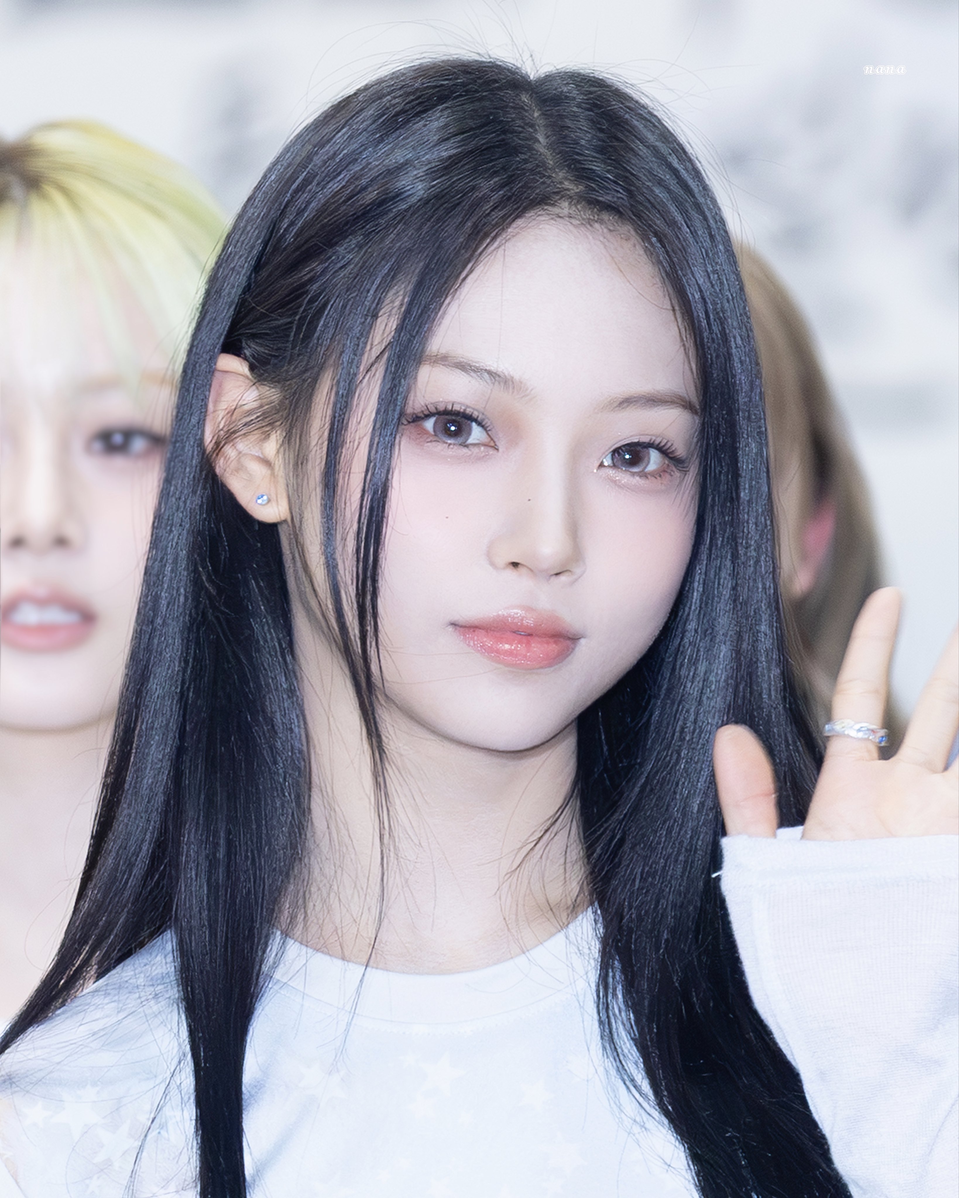 Tina — 260429 Tina at KBS Radio HQ Photos | kpopping Tina — 260429 Tina at KBS Radio HQ Photos | kpopping