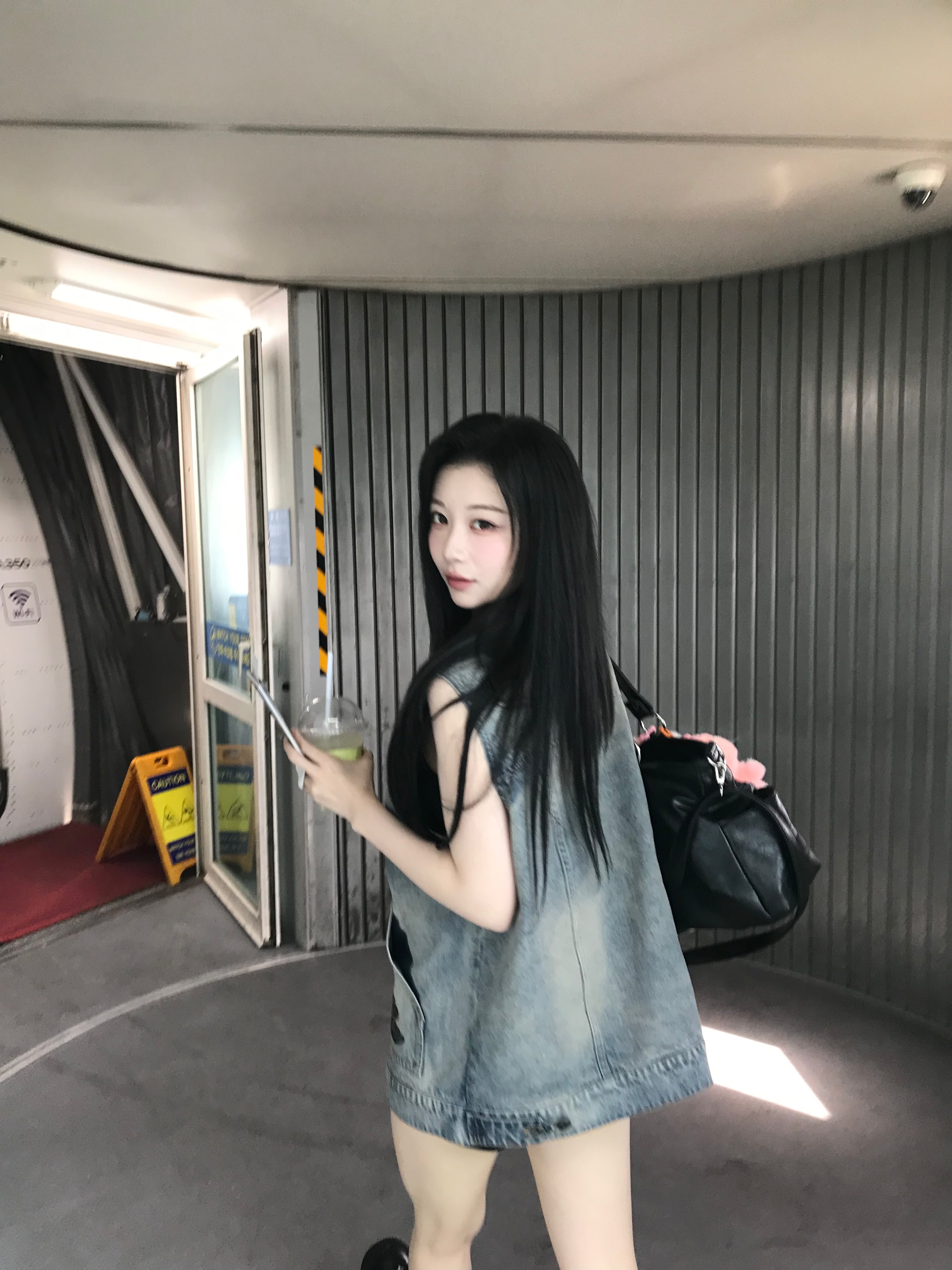 kaede Kaede — 240131 tripleS Instagram & Twitter Update - Kaede HQ
