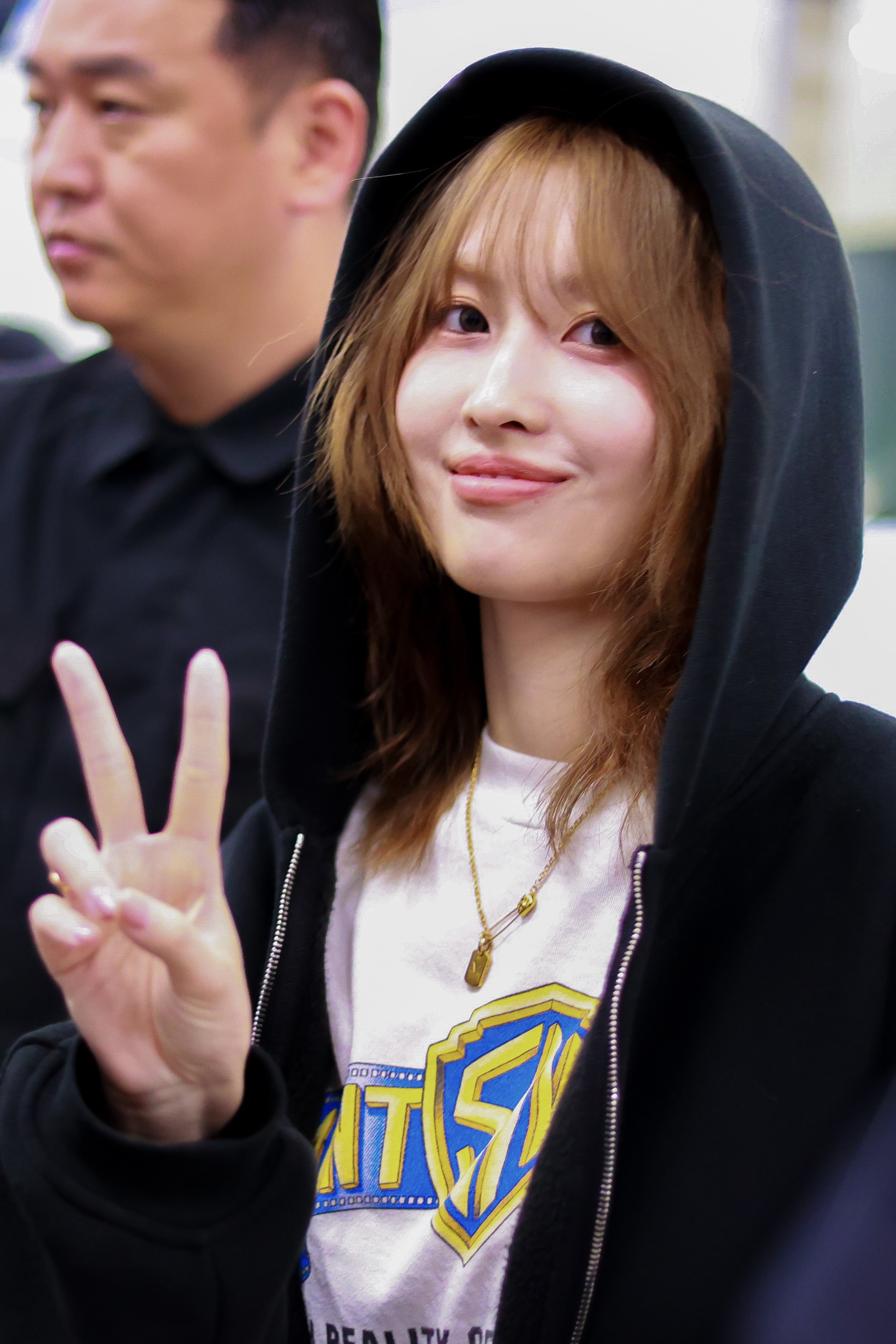 Momo — 260503 Momo at KIX/GMP Airport HQ Photos | kpopping