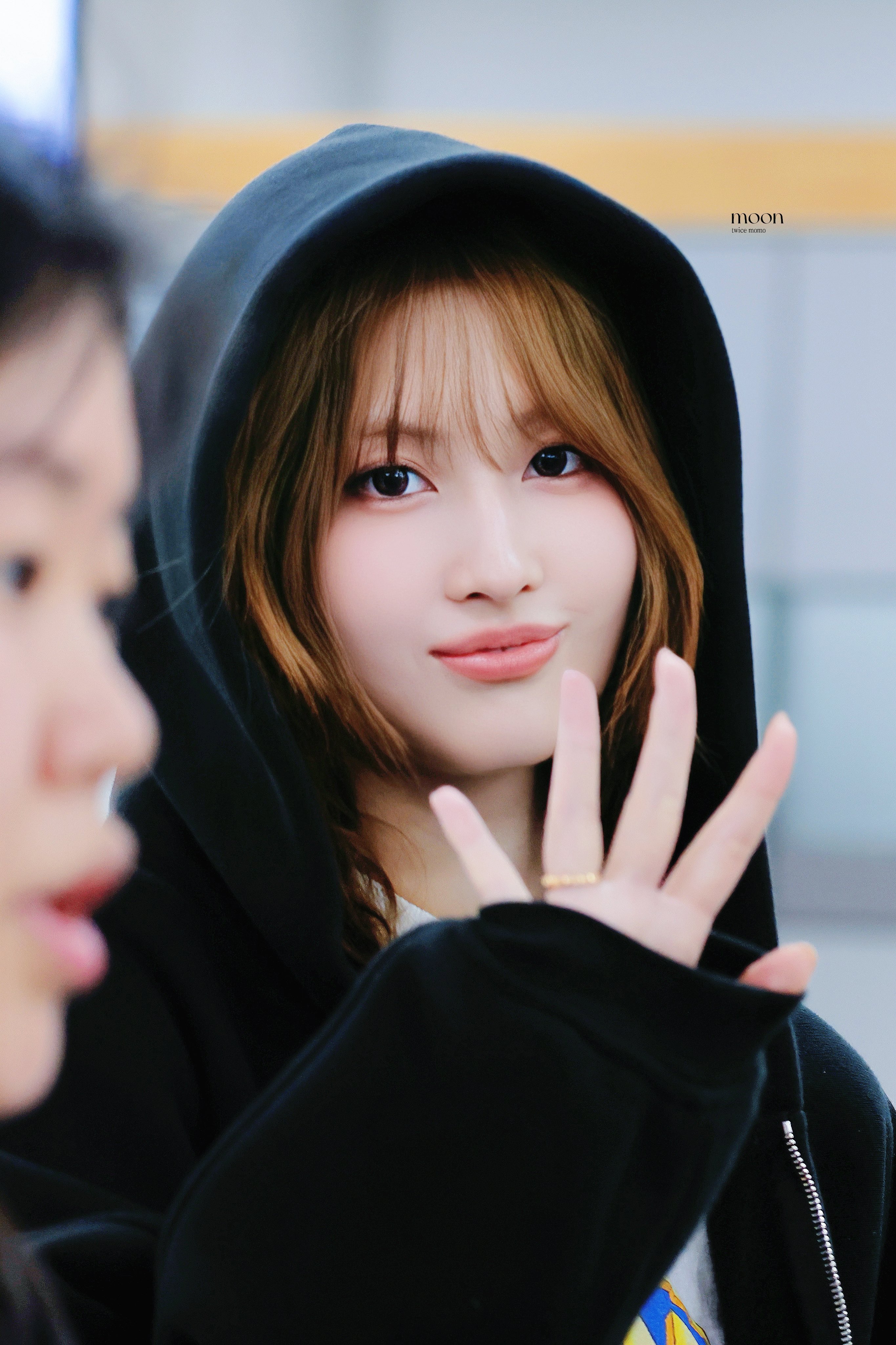 Momo — 250711 MOMO AT MUSIC BANK HQ Photos | kpopping