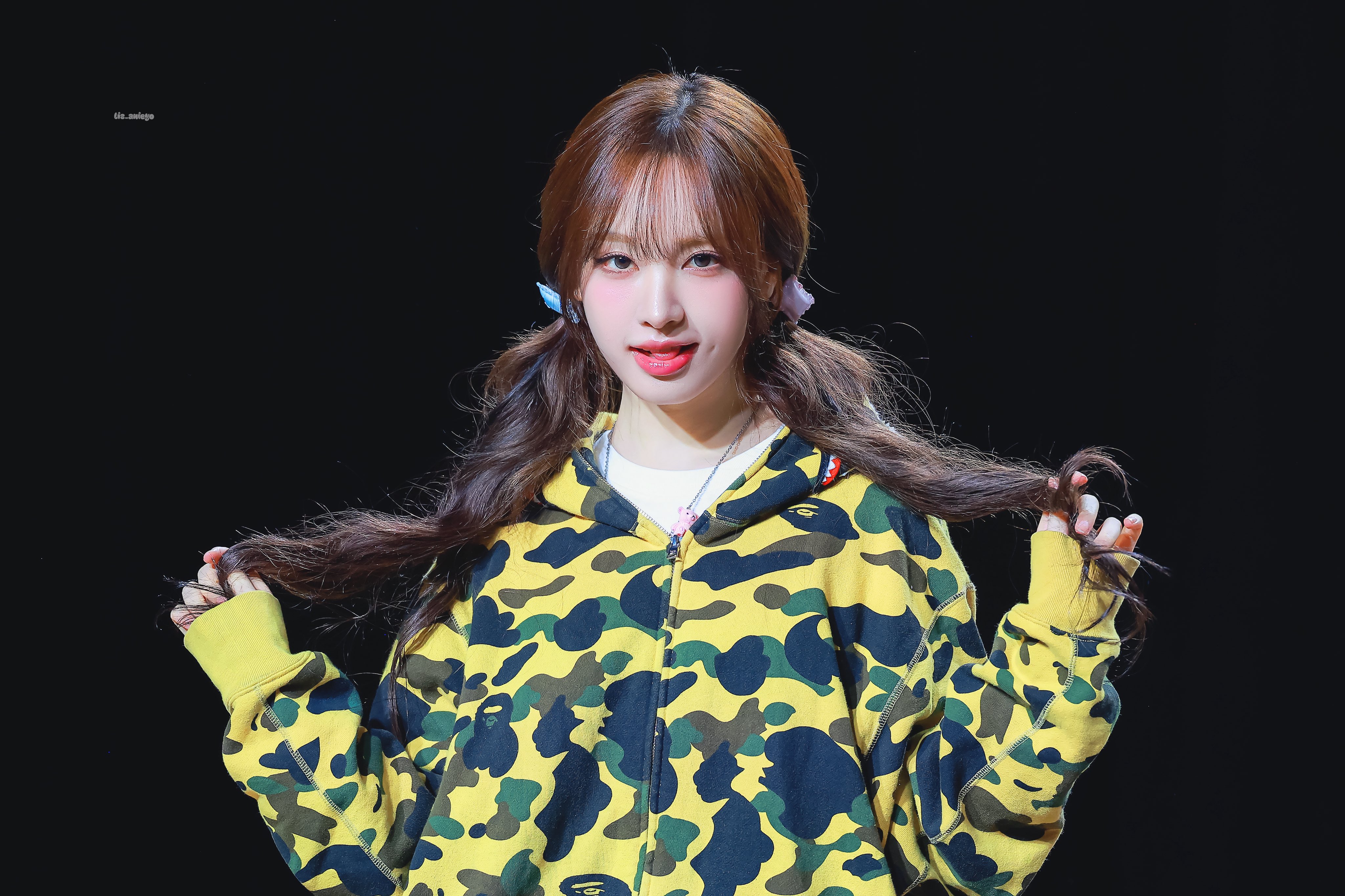 Liz — 260505 Liz at KTown4U Fansign HQ Photos | kpopping