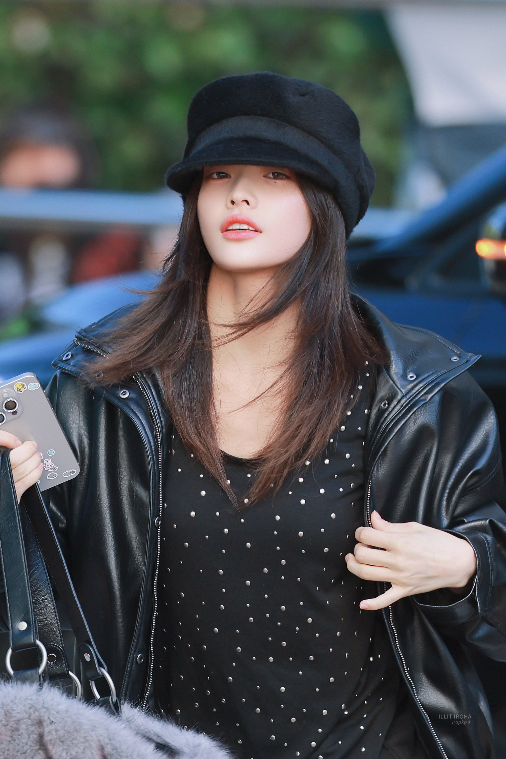 Iroha — 260508 Iroha at KBS Music Bank HQ Photos | kpopping