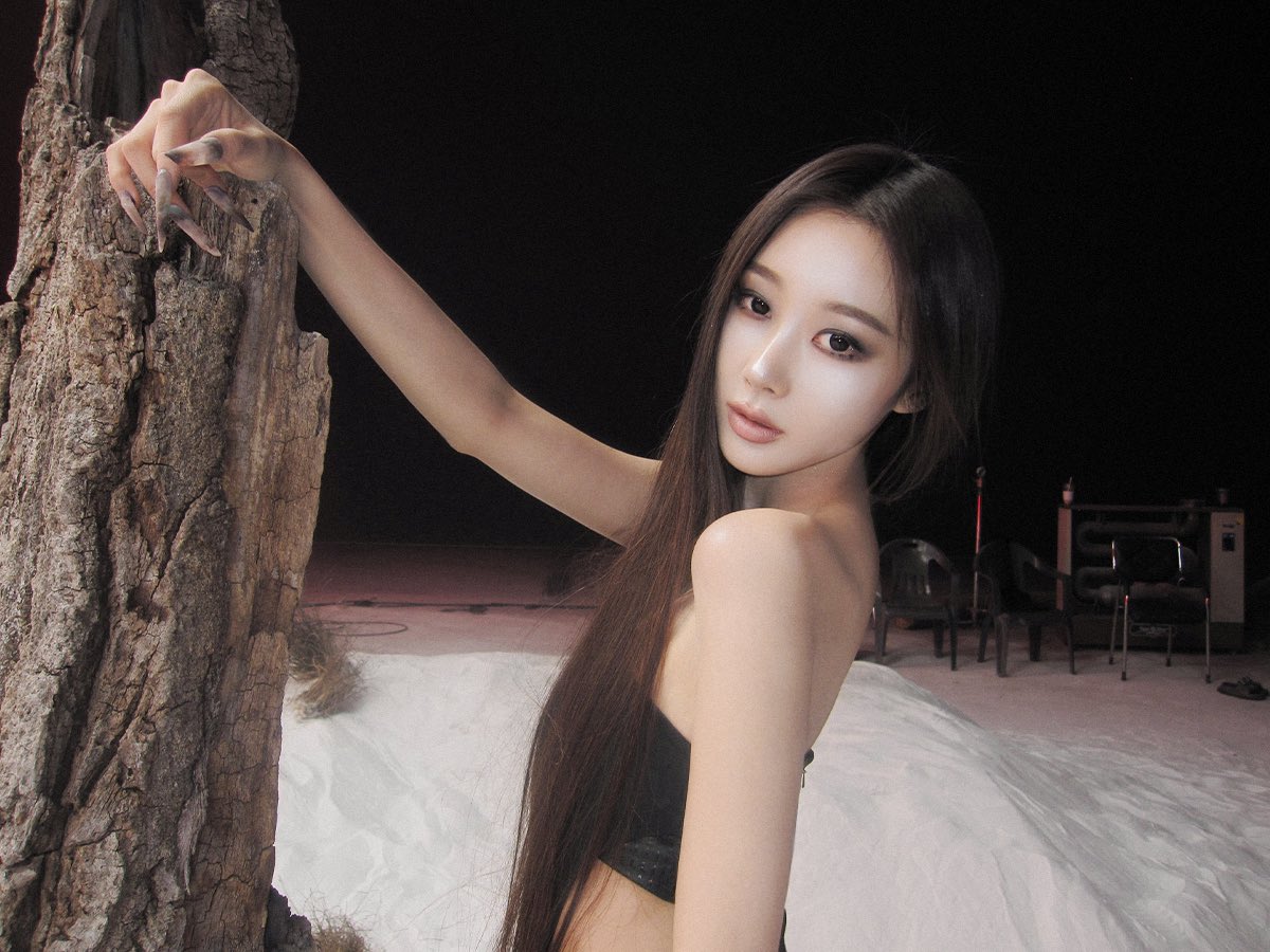 Giselle — 260508 aespa SNS Update - Giselle HQ Photos | kpopping