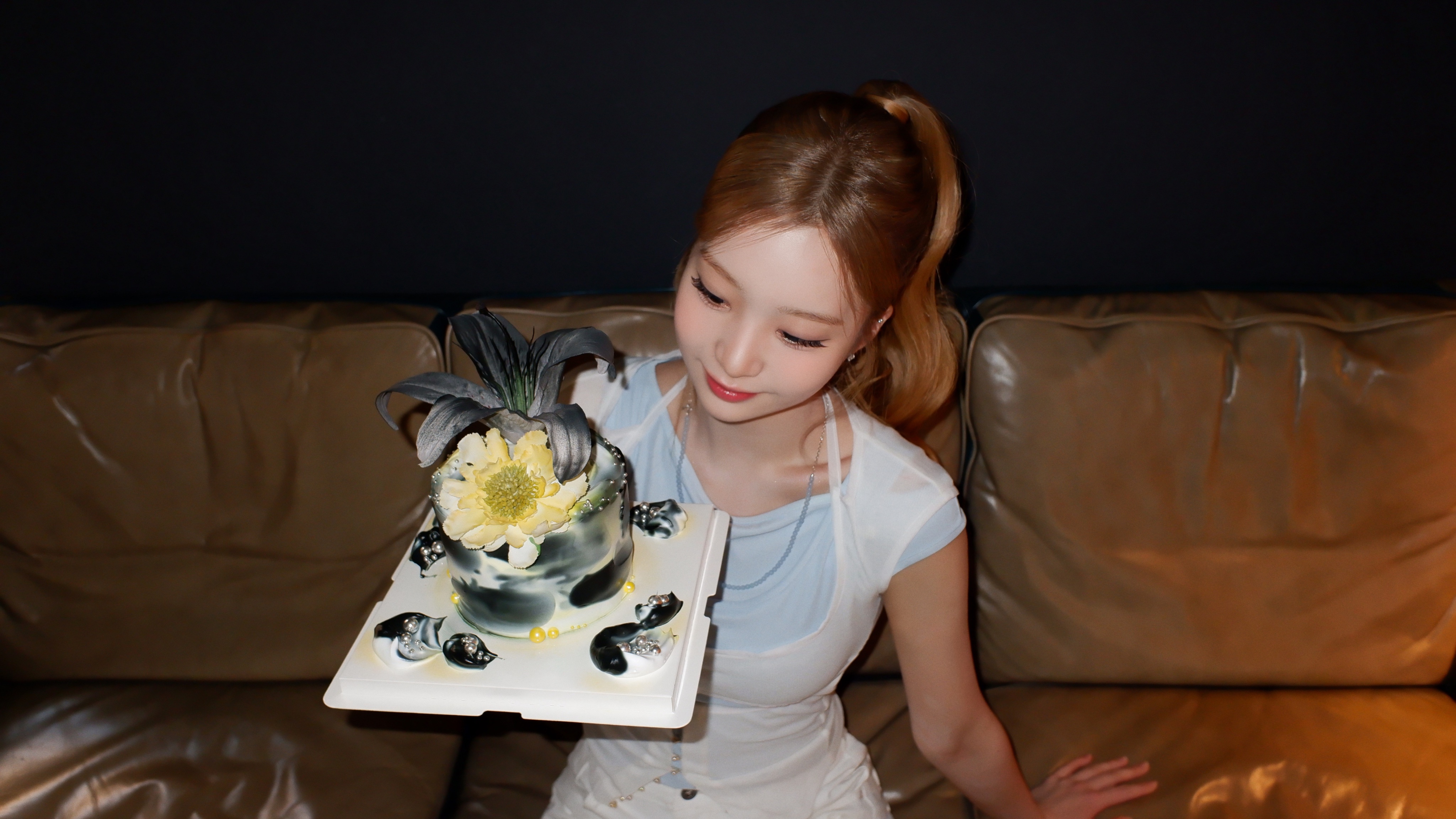 De_Hana — 260510 cosmosy Twitter Update - de_hana HQ Photos | kpopping
