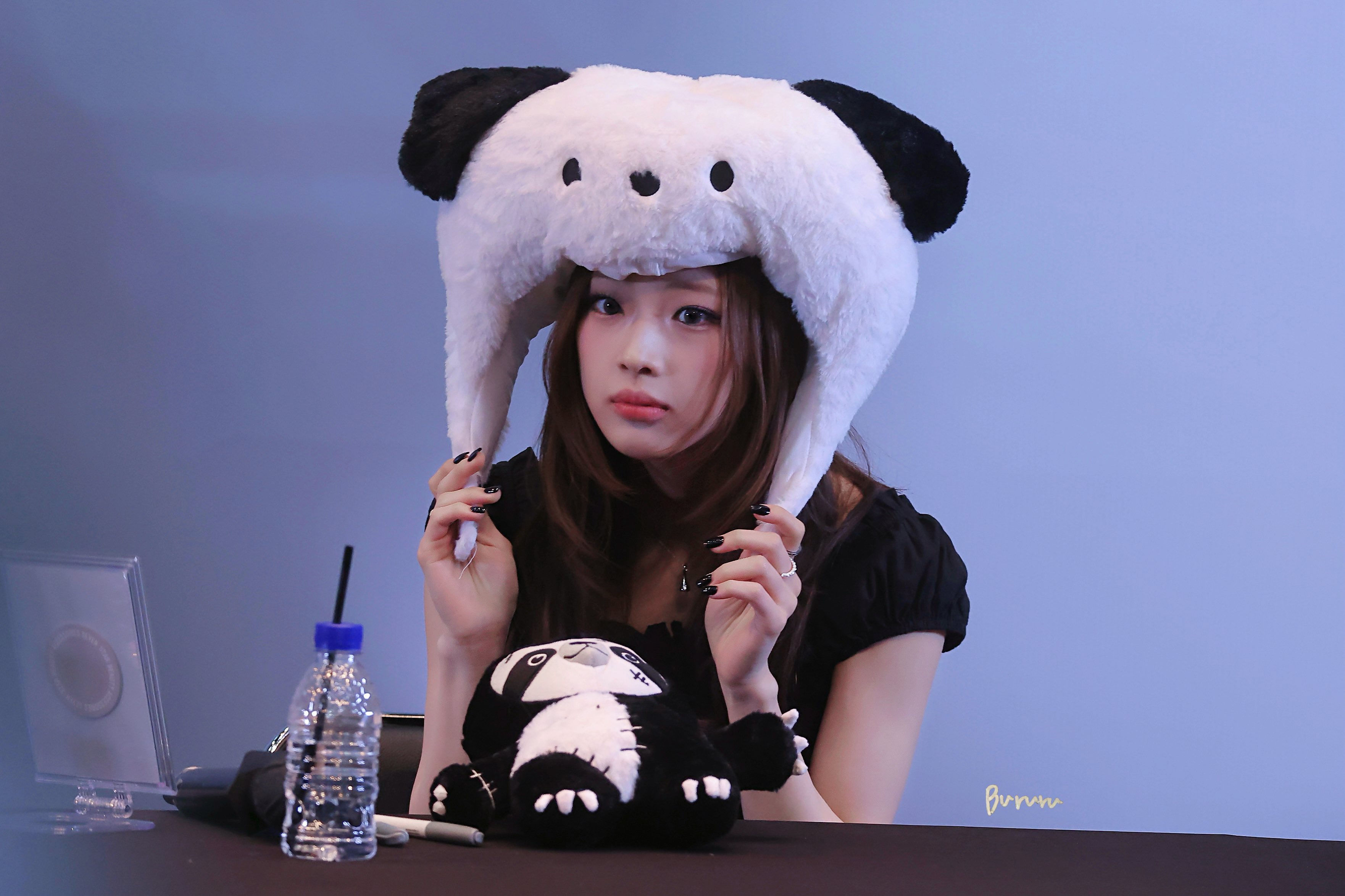 Ruka — 260509 Ruka at YG SELECT Fansign HQ Photos | kpopping