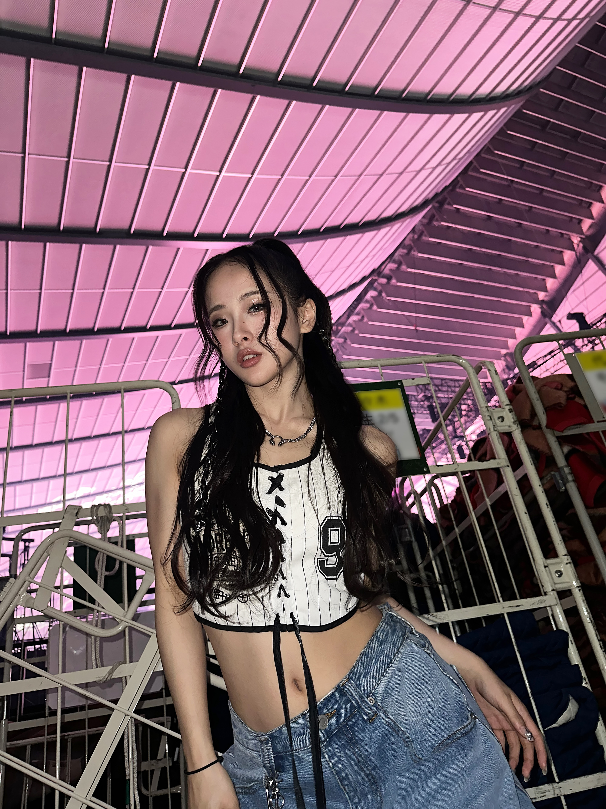 YSY — 260213 H//PE Princess SNS Update - YSY HQ Photos | kpopping
