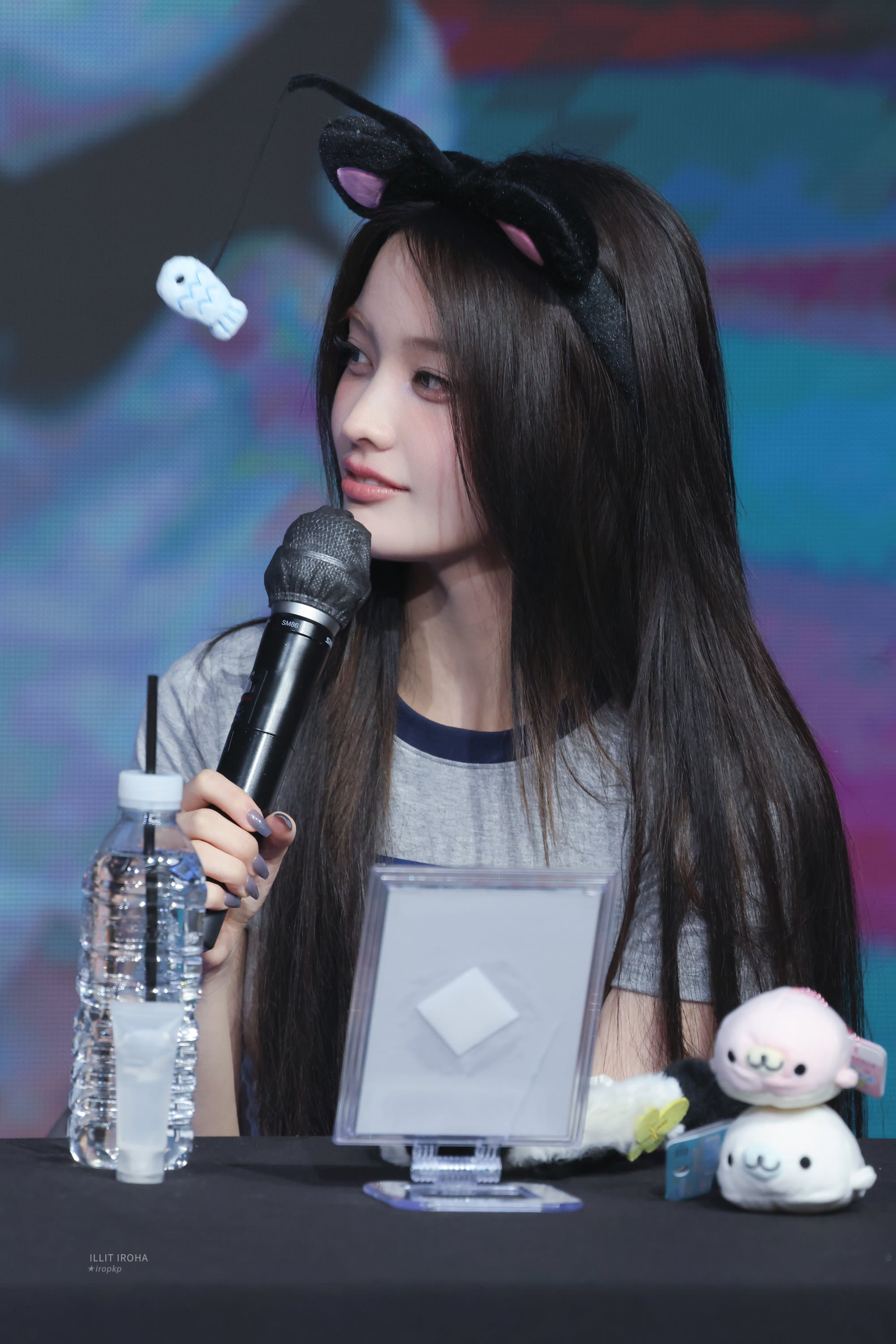 Iroha — 260517 Iroha at Jump Up Fansign HQ Photos | kpopping