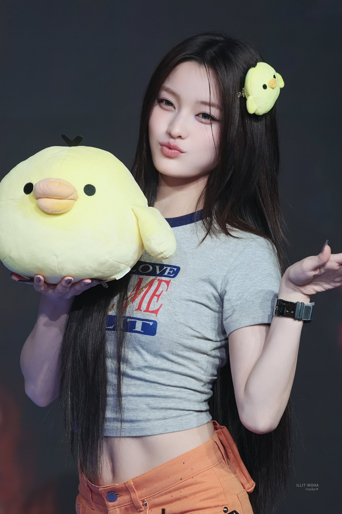 Iroha — 260517 Iroha at Jump Up Fansign HQ Photos | kpopping