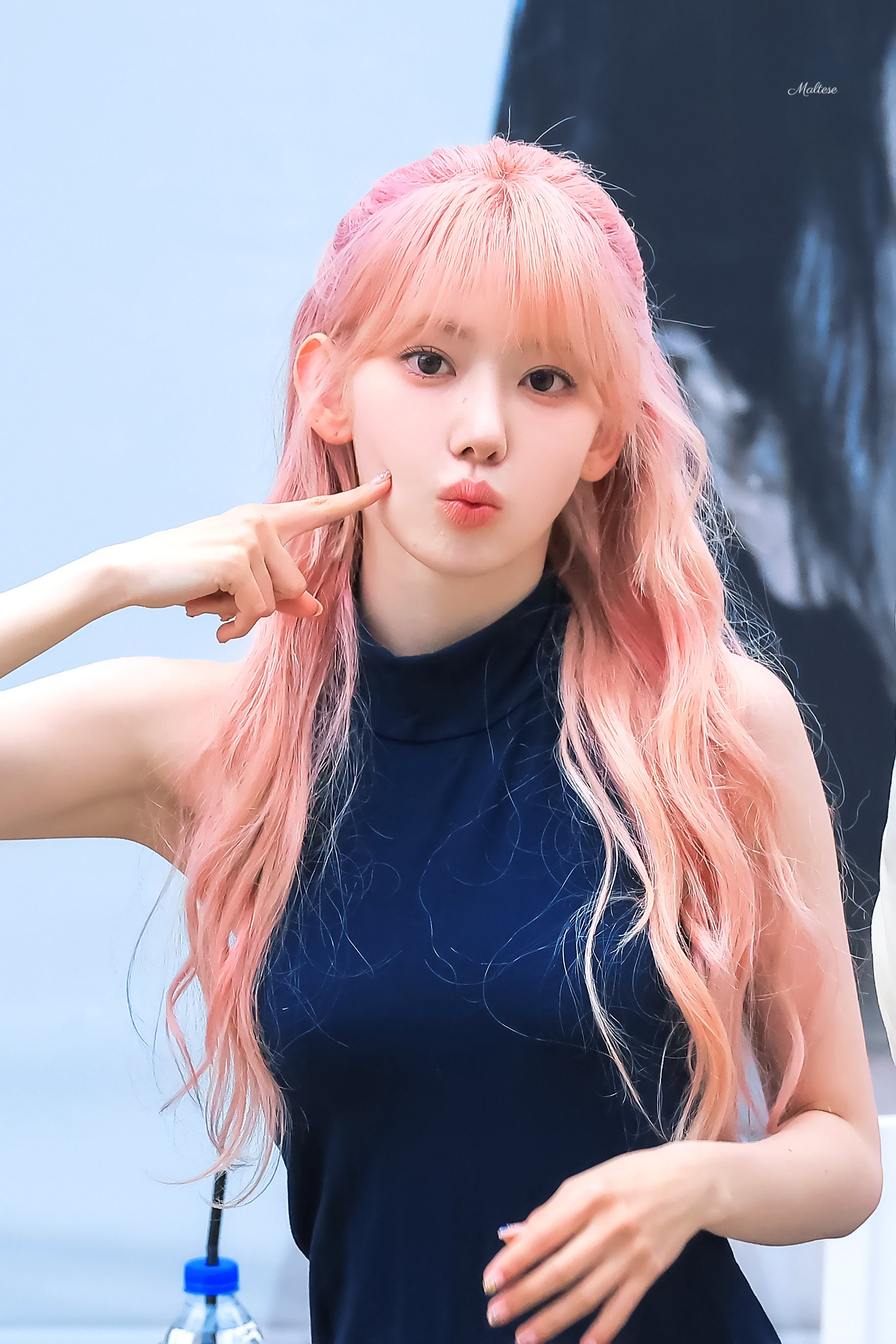 Miyawaki Sakura — 250419 SAKURA AT TOUR 'EASY CRAZY HOT' IN