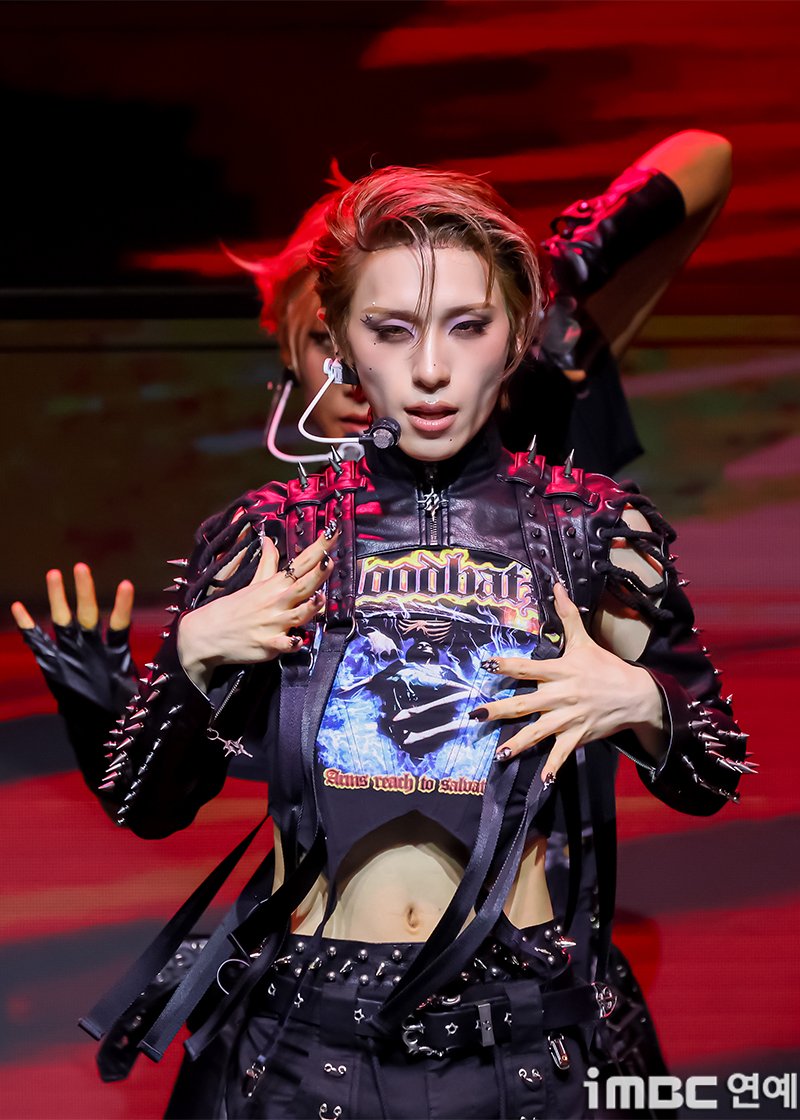 Haru — 260527 Haru at [I,God] Showcase HQ Photos