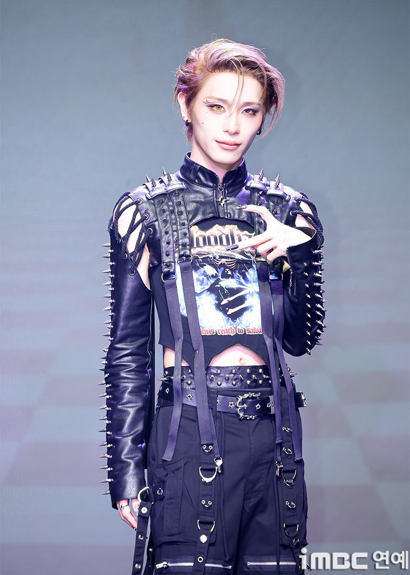 Haru — 260527 Haru at [I,God] Showcase HQ Photos | kpopping