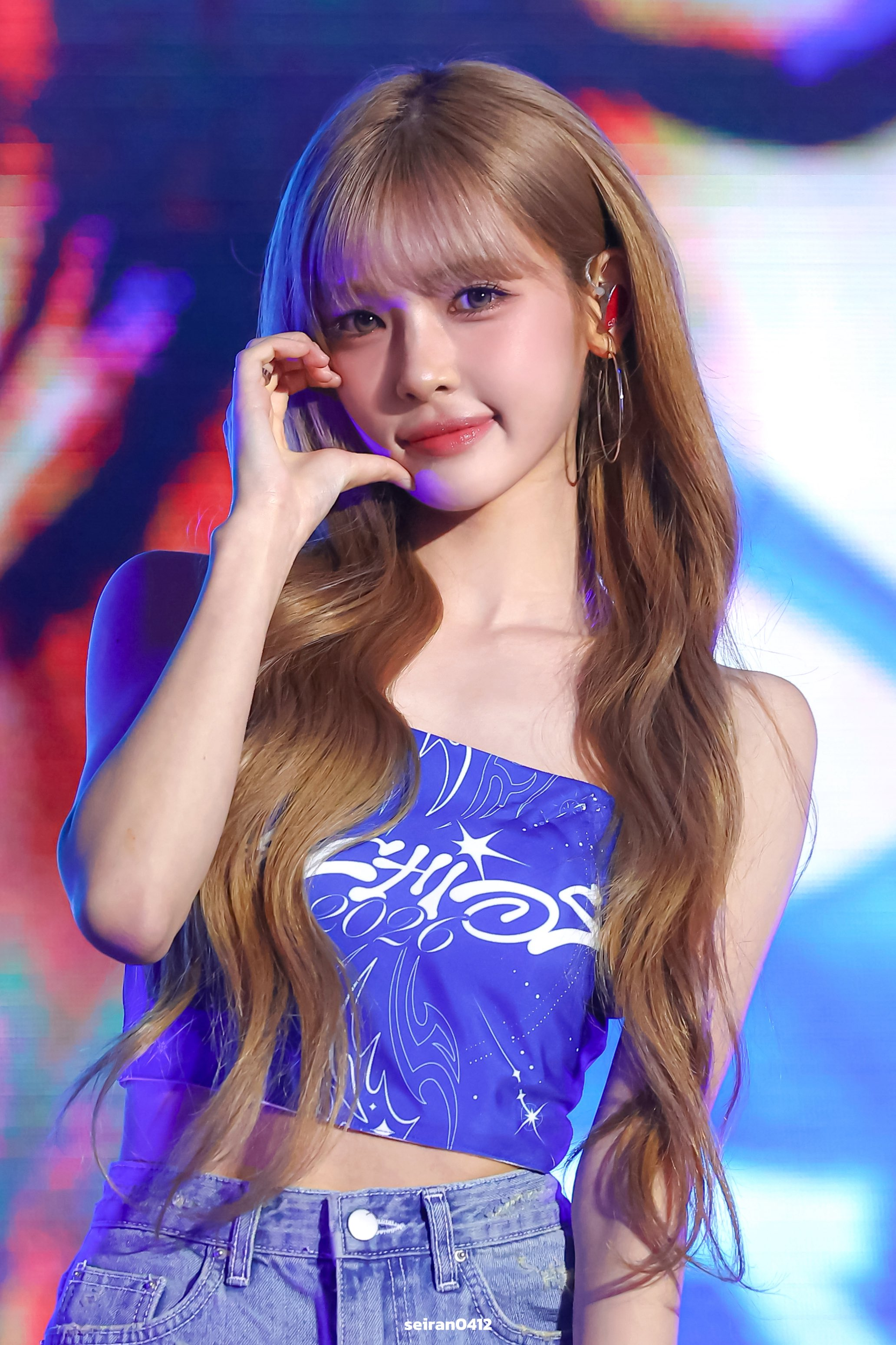 Yuha — 260416 Yuha at 2aN Popup Store in Seongsu HQ Photos | kpopping