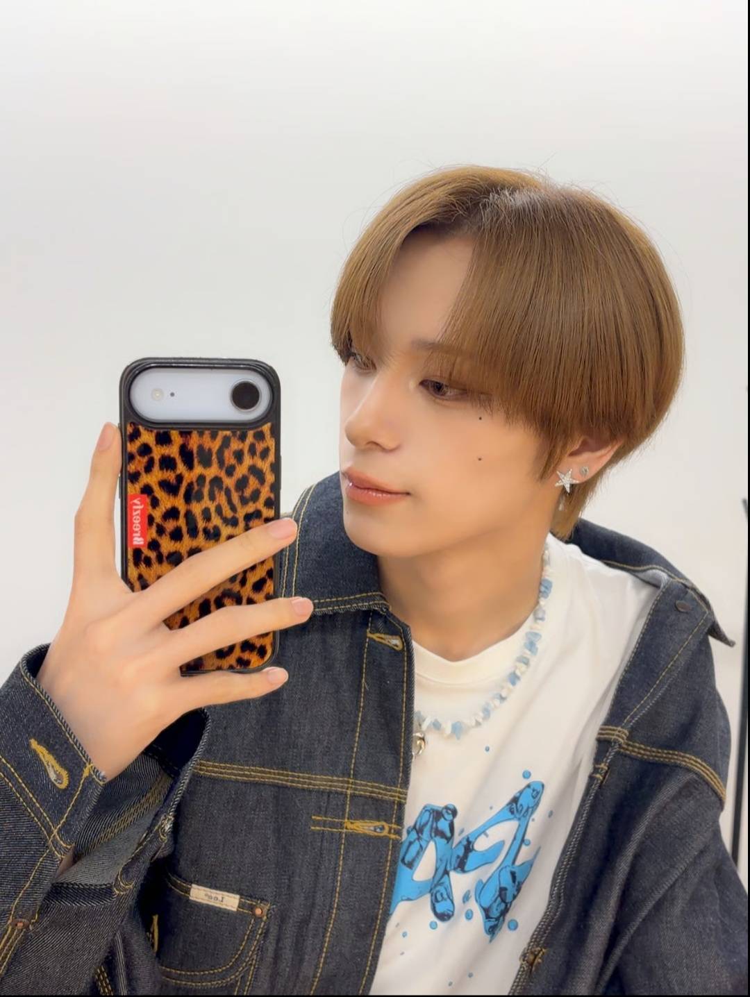 Haru — 250928 XLOV Twitter Update - HARU HQ Photos | kpopping