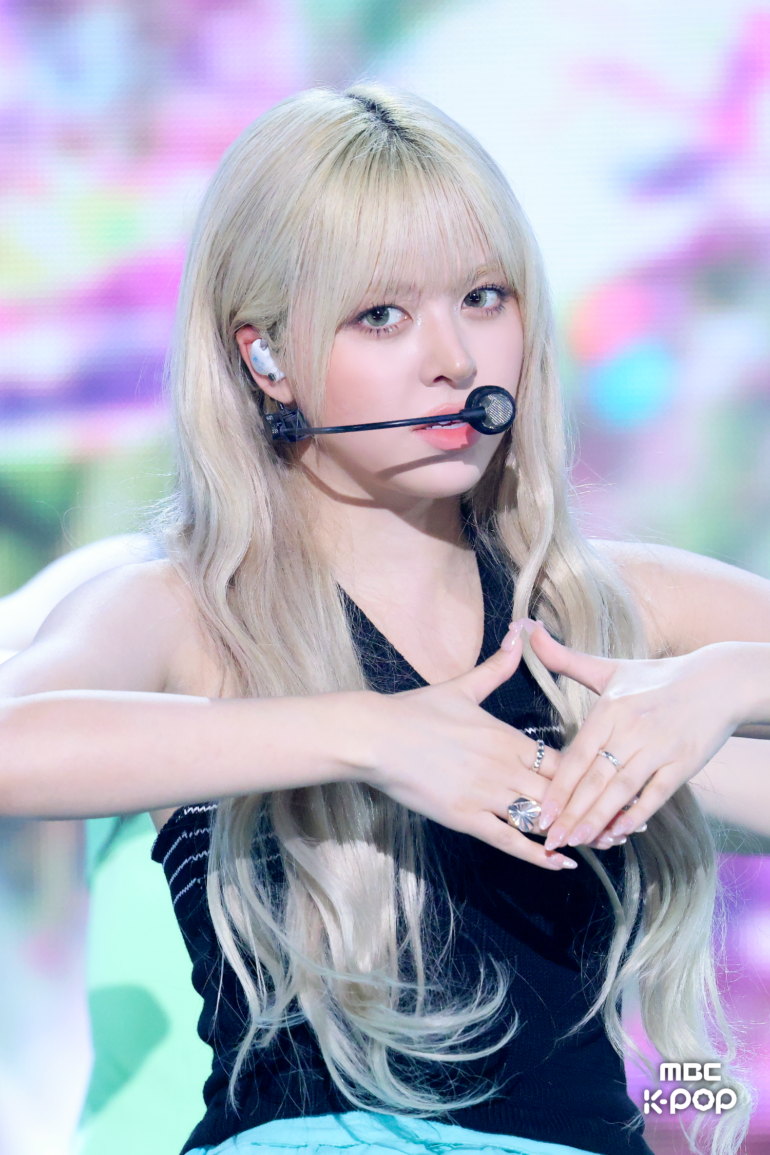 Lily — 241010 NMIXX Instagram Update - Lily HQ Photos | kpopping