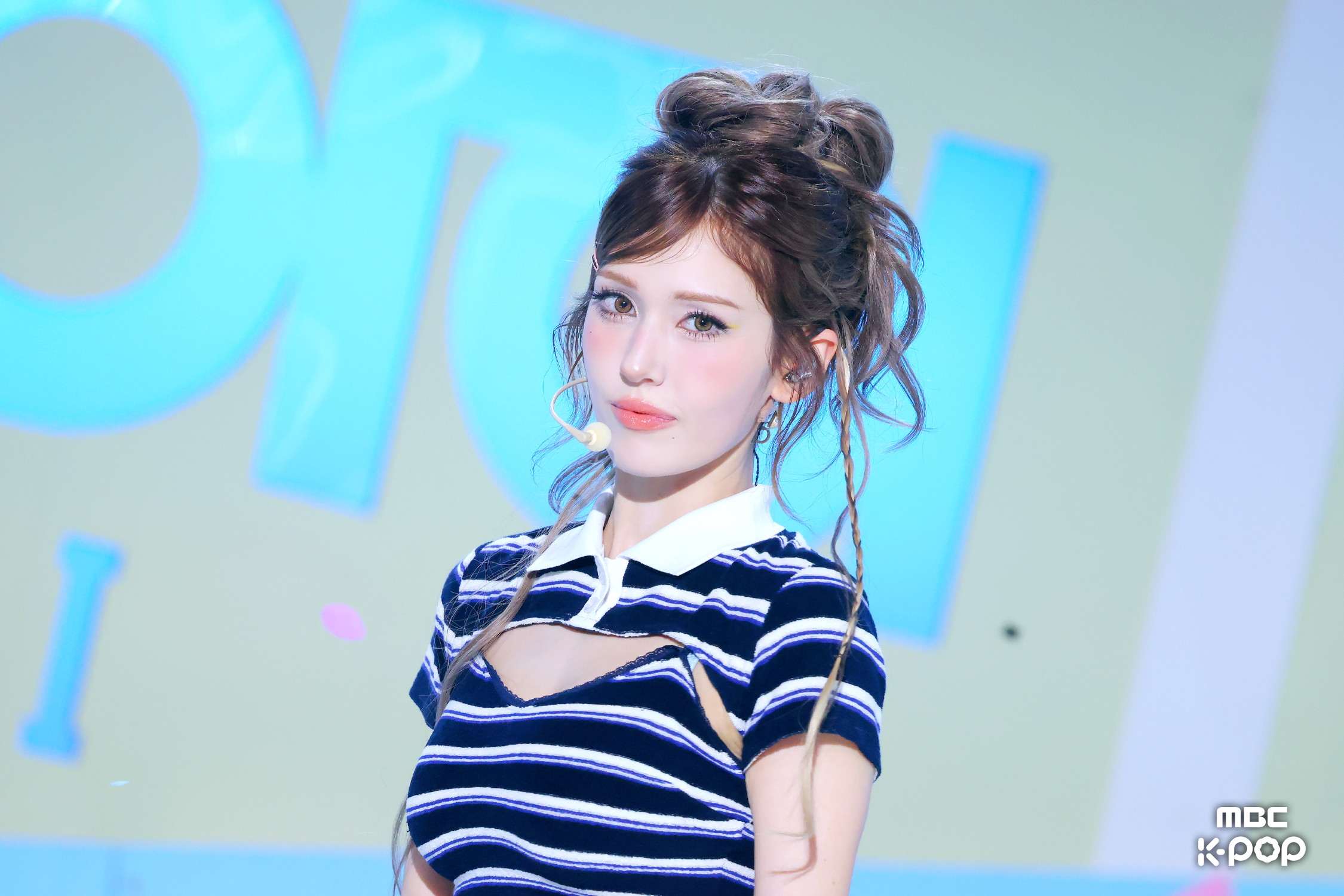 Jeon Somi — 260523 IOI Somi - 'Suddenly' - at Music Core HQ Photos