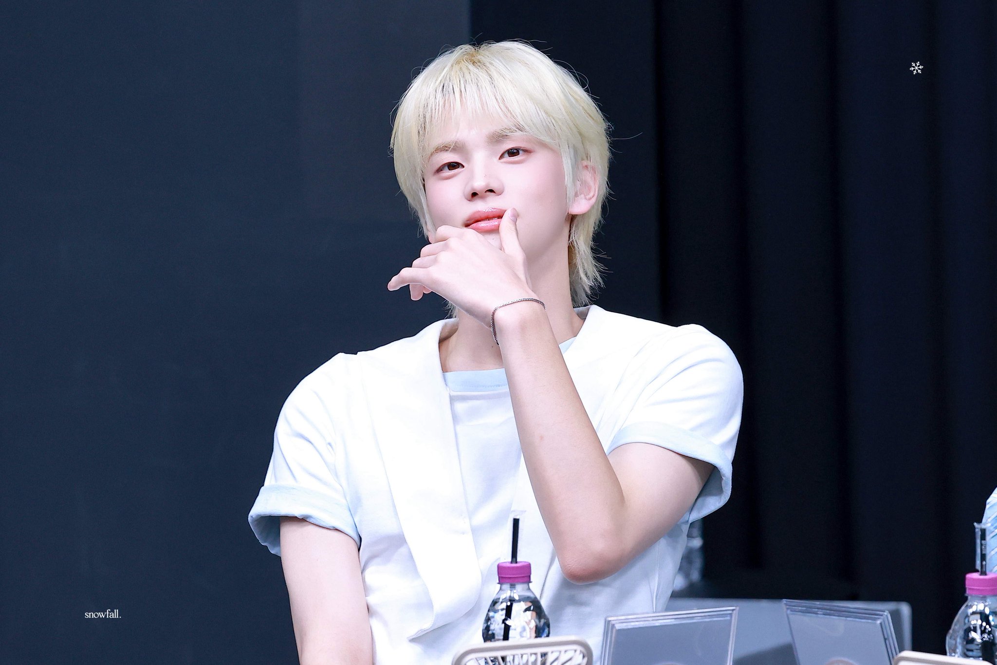 Shinyu — 241217 TWS (Tour) 📸 'Last Bell' Music Show Photo Sketch