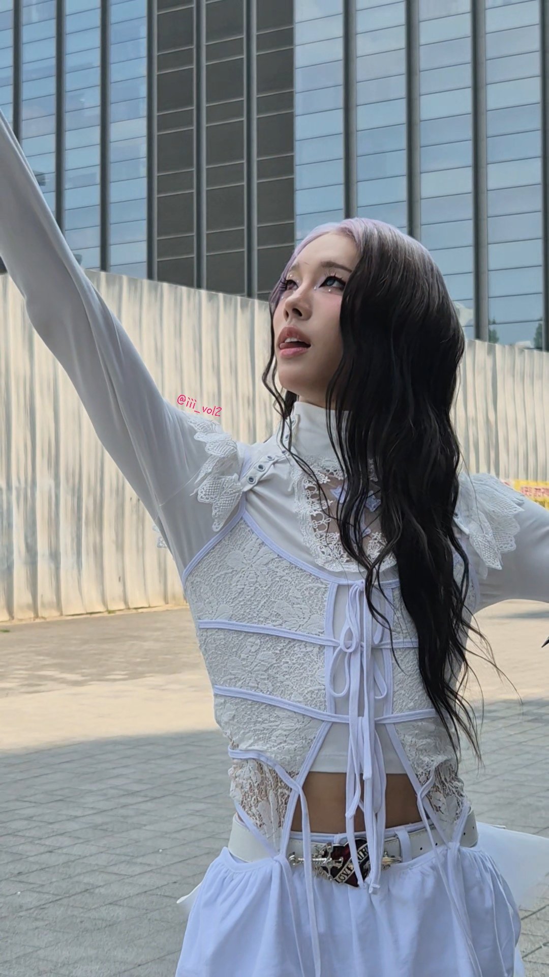 Rui — 260602 Rui at The Show Fan Sale HQ Photos | kpopping